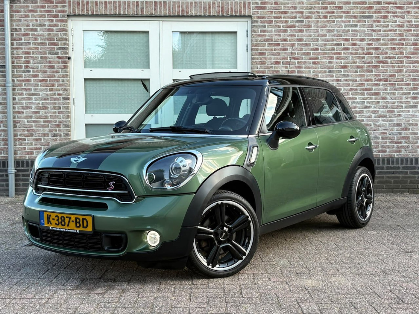 Mini Cooper SD 2.0 Cooper SD Chili 2015 - voorkant