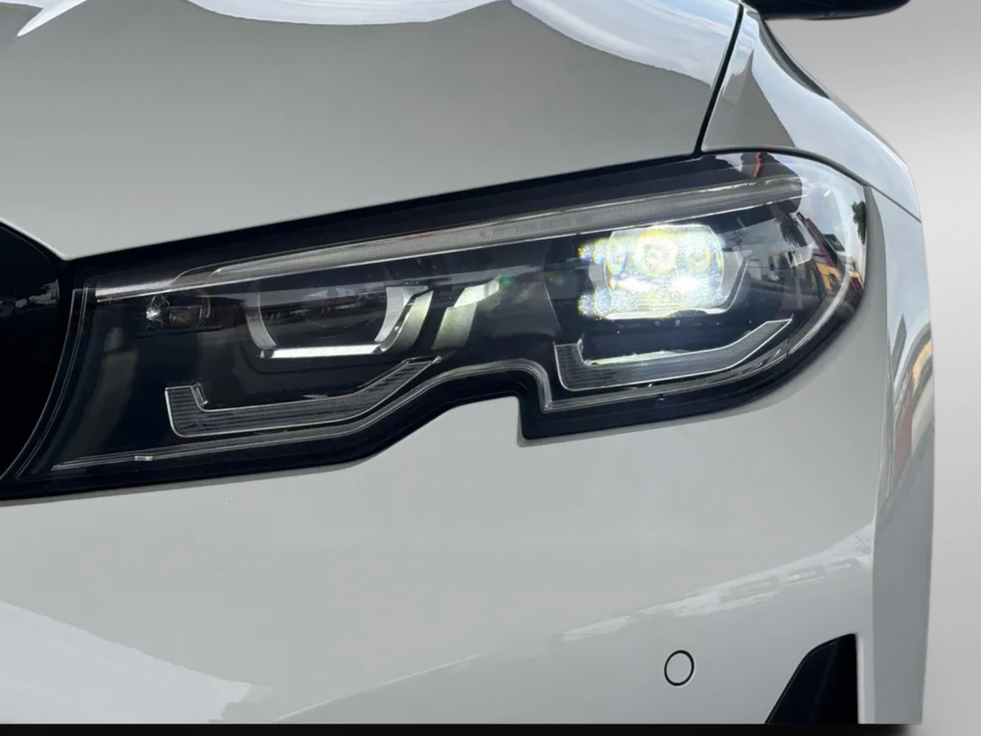 Foto van BMW 320i