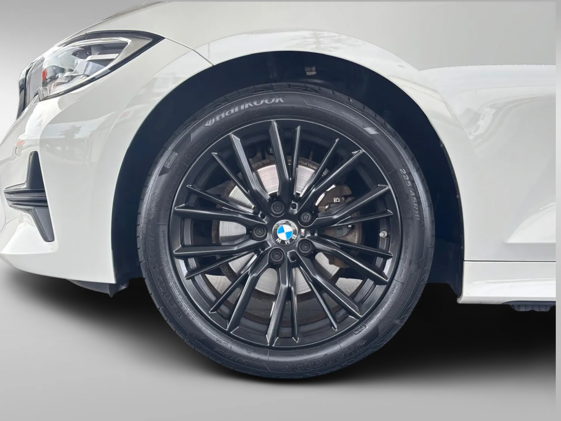 Foto van BMW 320i