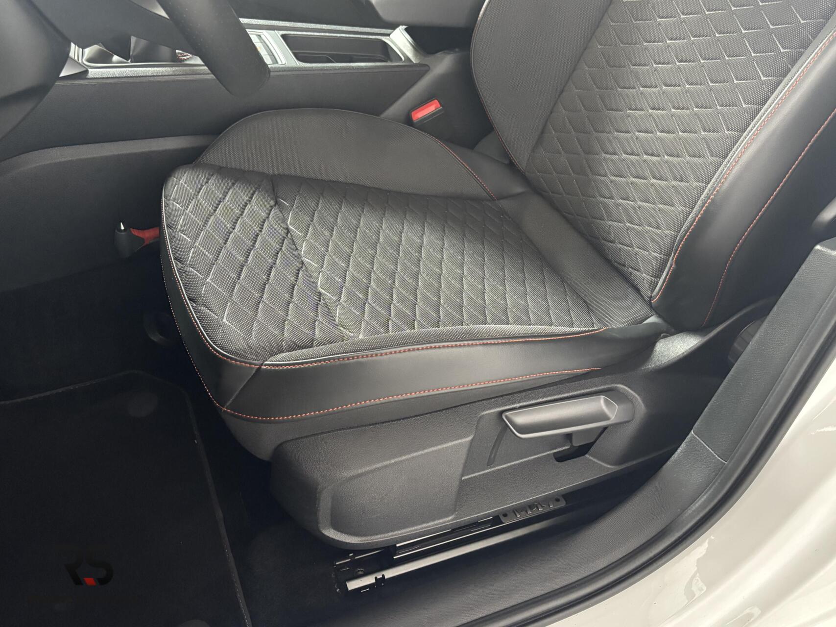 Foto van Seat Leon Sportstourer