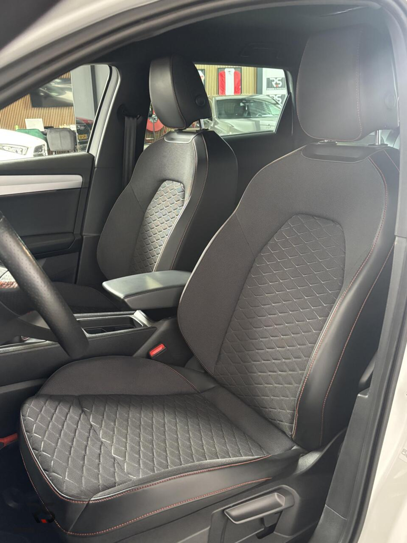 Foto van Seat Leon Sportstourer