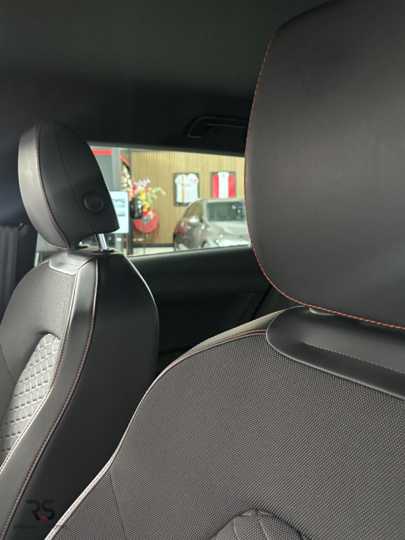 Foto van Seat Leon Sportstourer