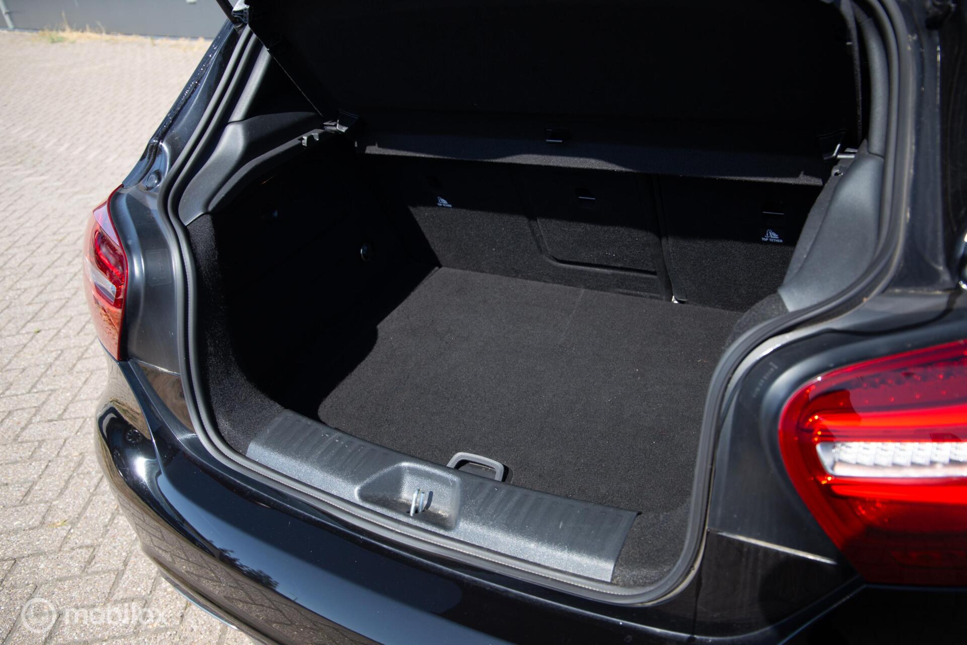 Foto van Mercedes-Benz A 200