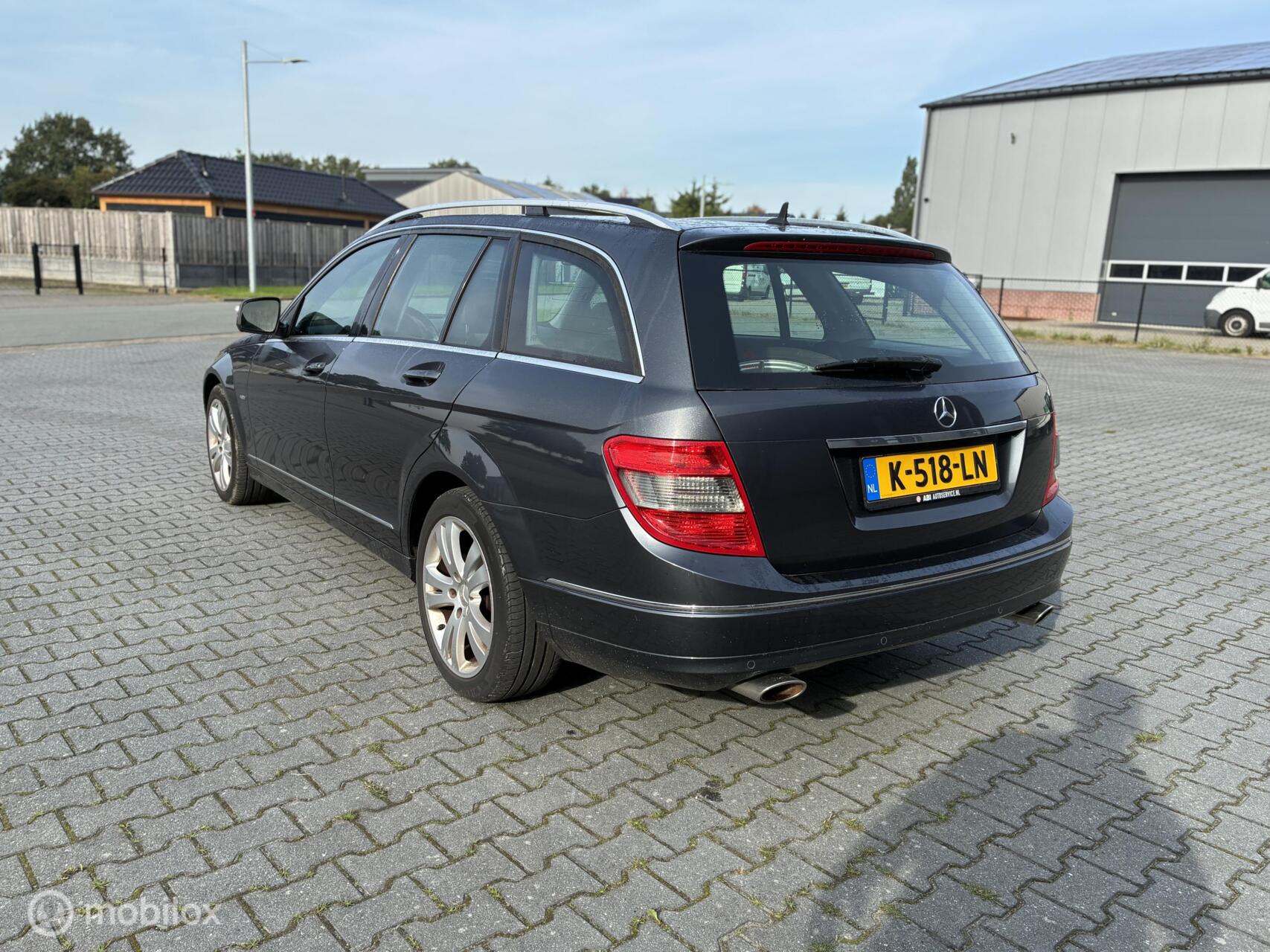 Foto van Mercedes-Benz C 280