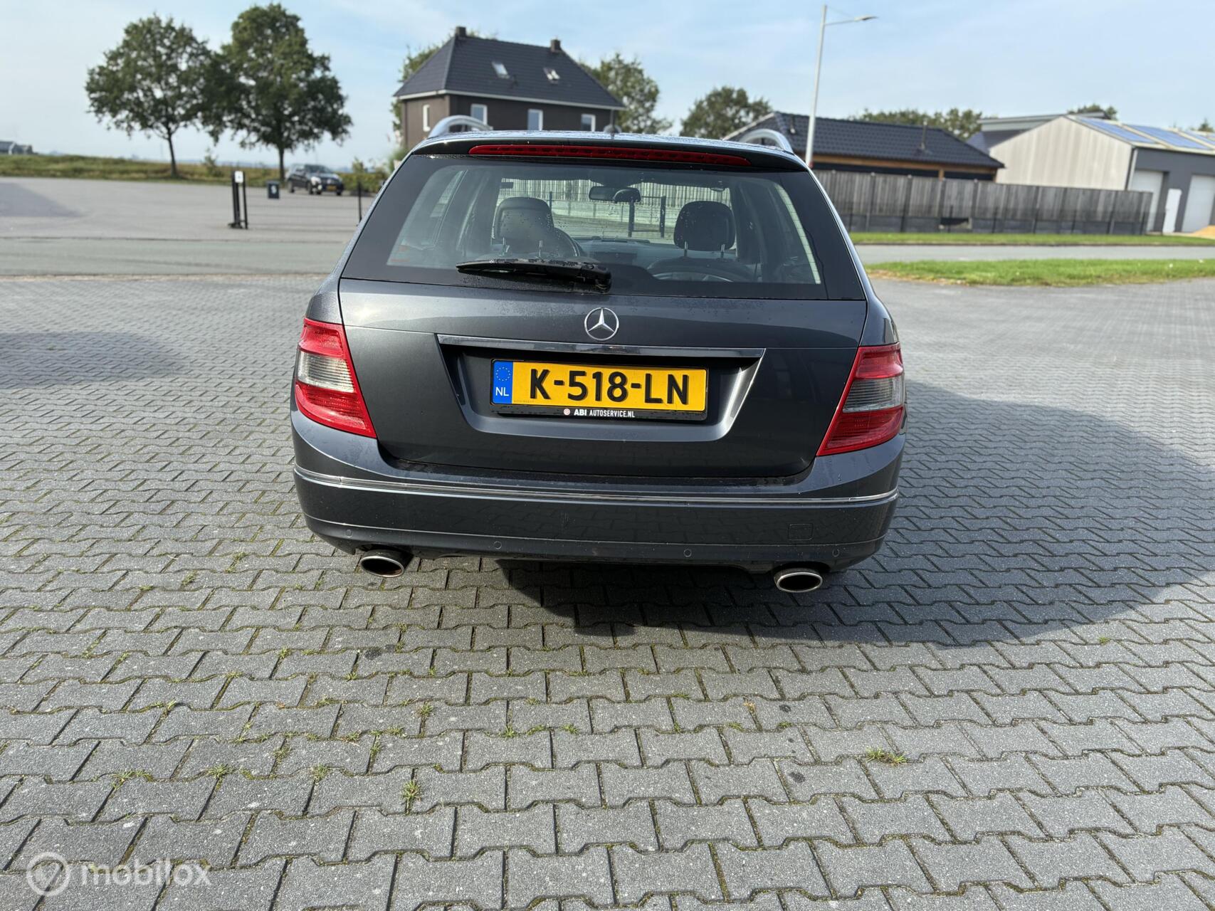 Foto van Mercedes-Benz C 280