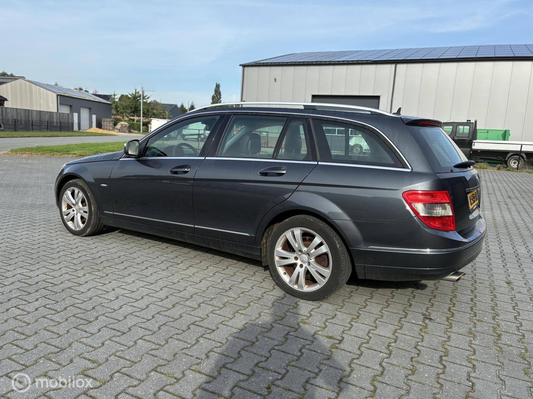 Foto van Mercedes-Benz C 280