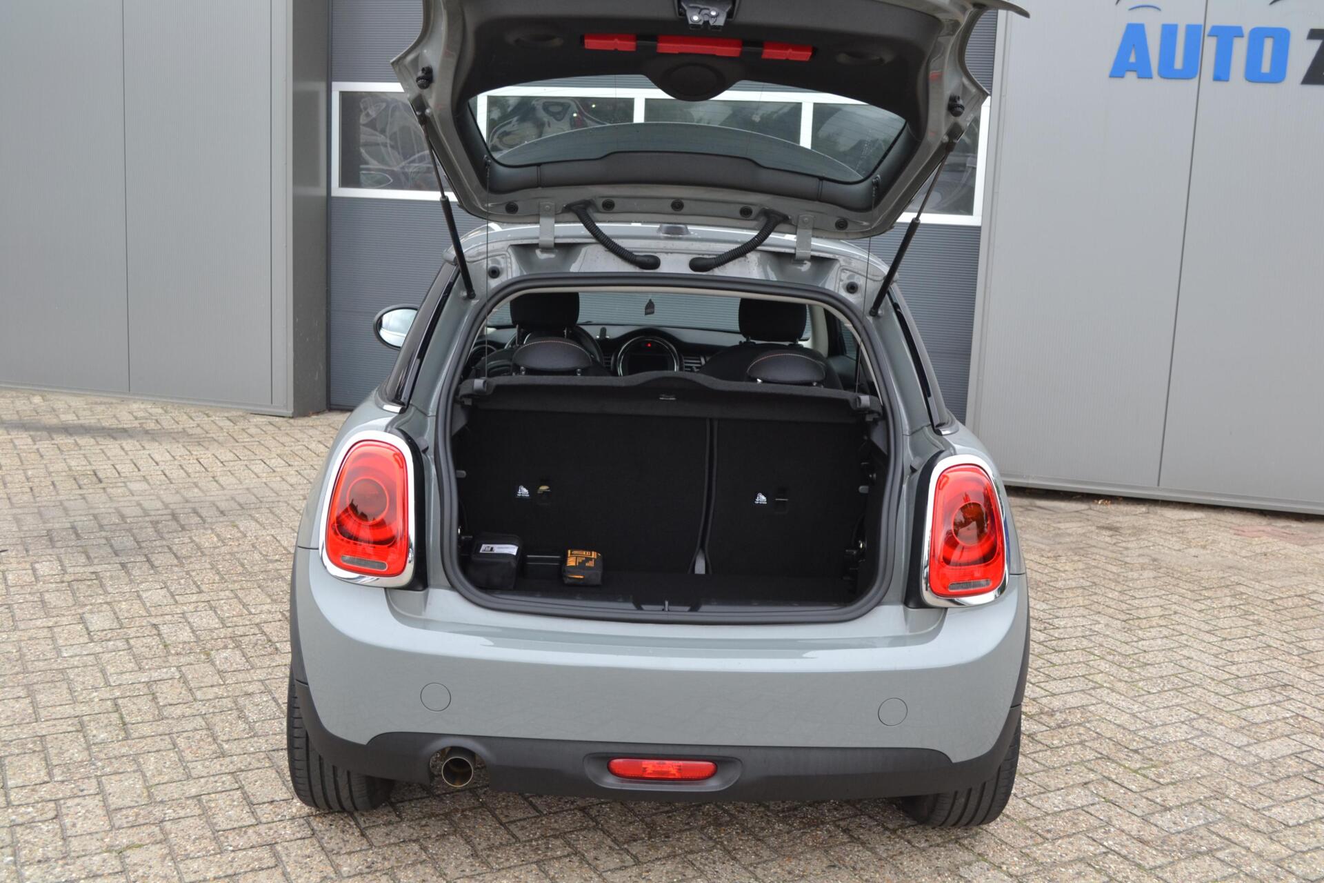 Foto van Mini One