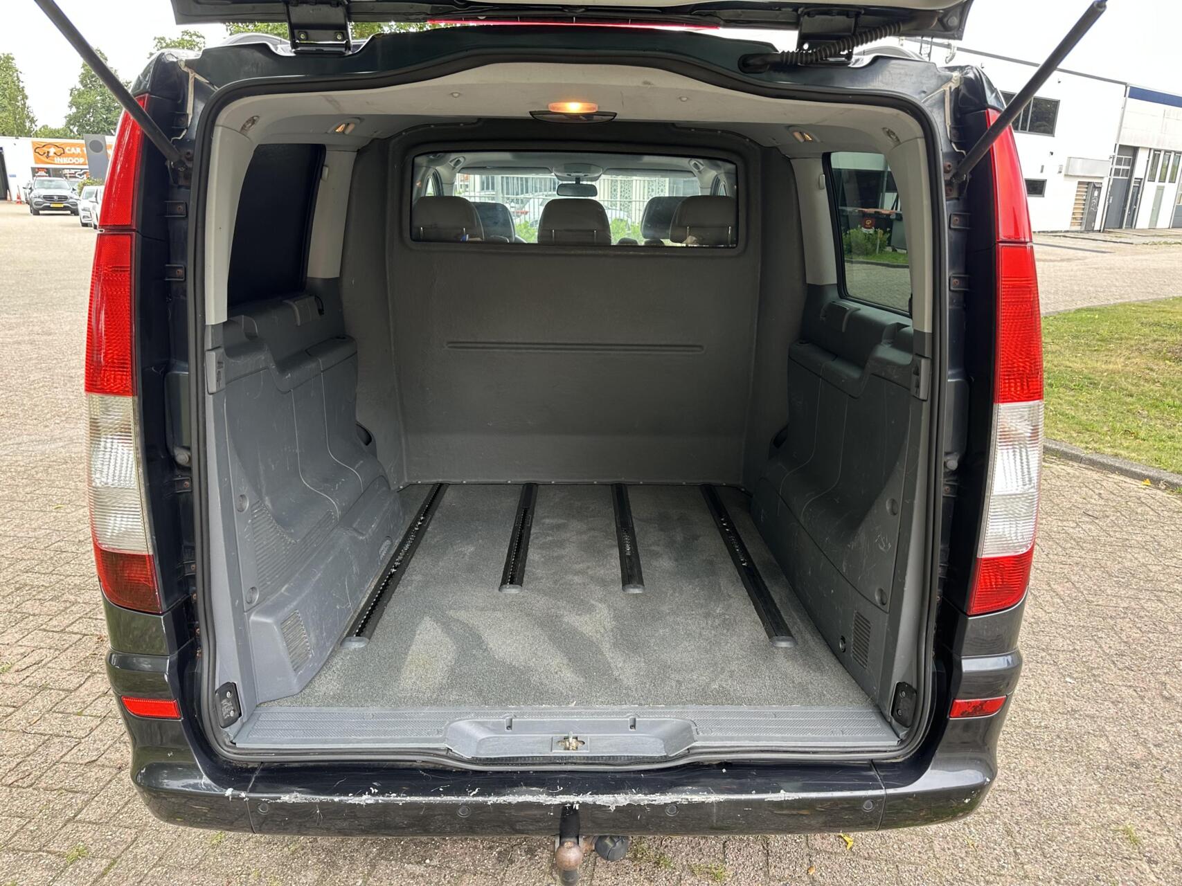 Foto van Mercedes-Benz Viano CDI 2.2