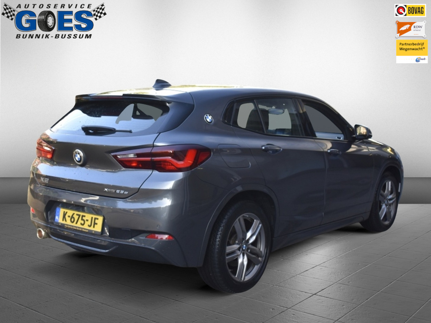 Foto van BMW X2 Xdrive25e