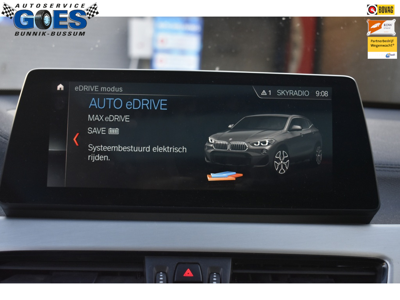 Foto van BMW X2 Xdrive25e