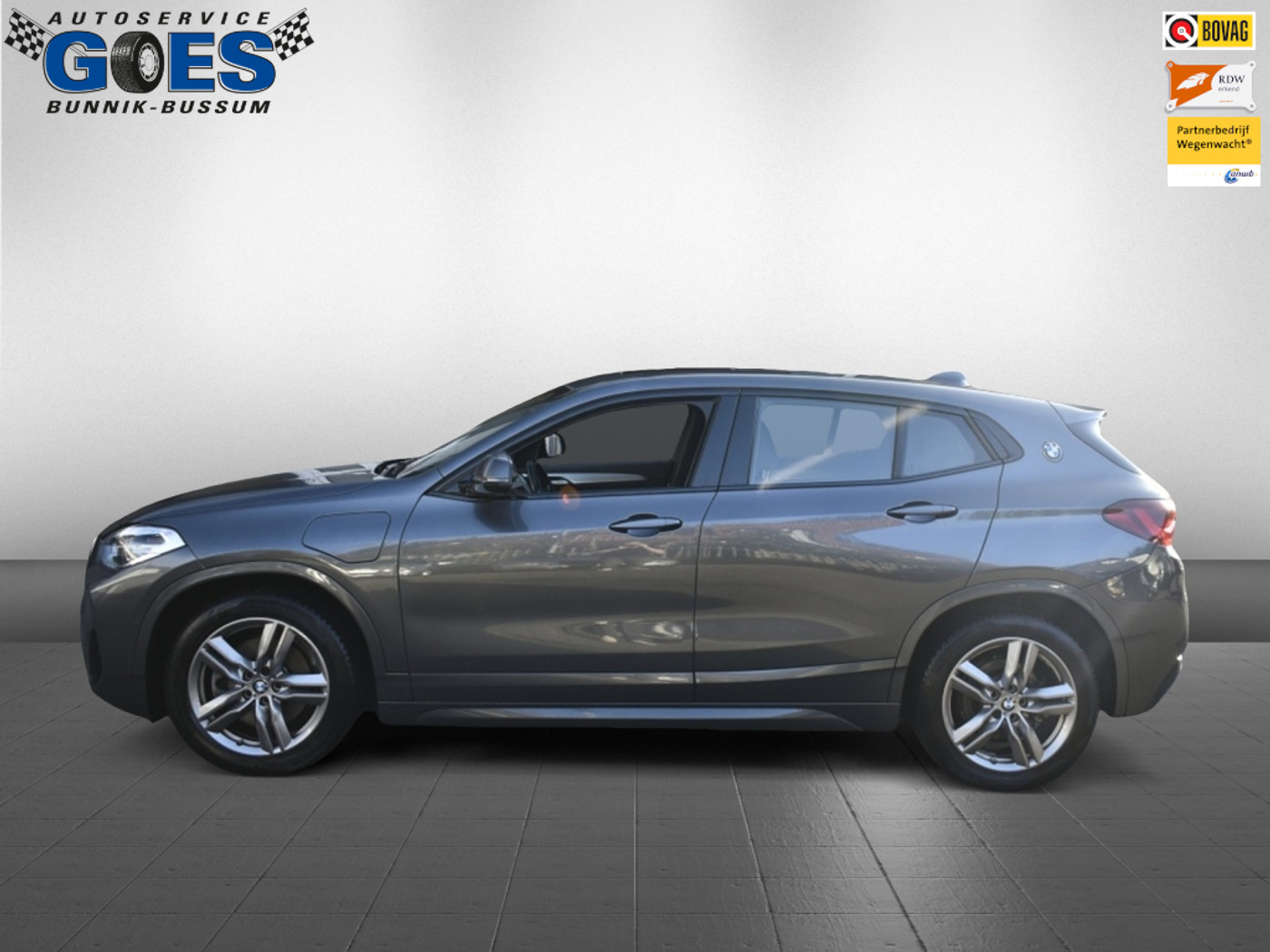 Foto van BMW X2 Xdrive25e
