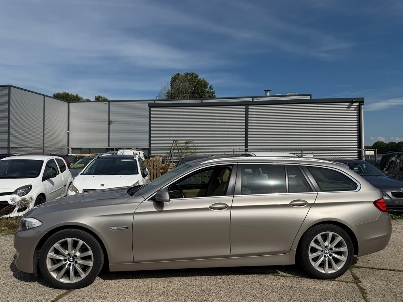 Foto van BMW 523i