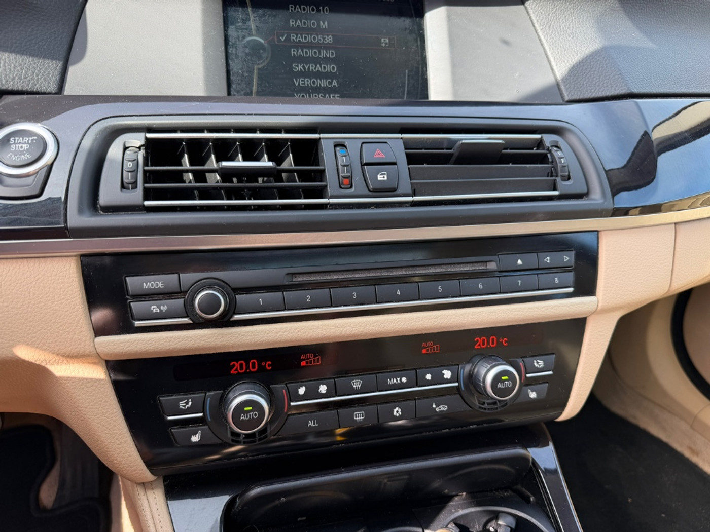 Foto van BMW 523i