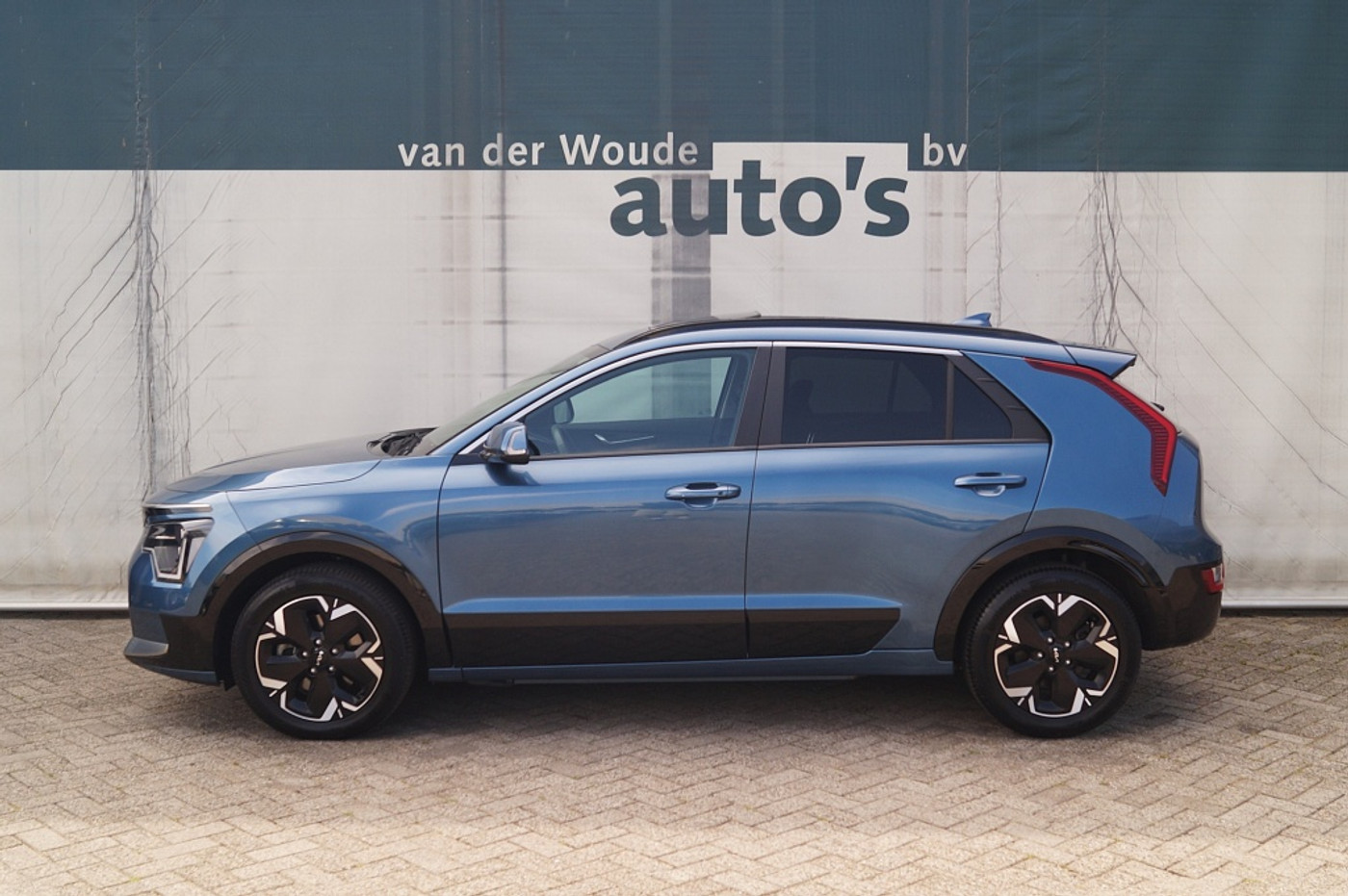 Kia Niro DynamicPlusLine 64.8 kWh -SOH99%-LEER-S.DAK- 2024 - voorkant