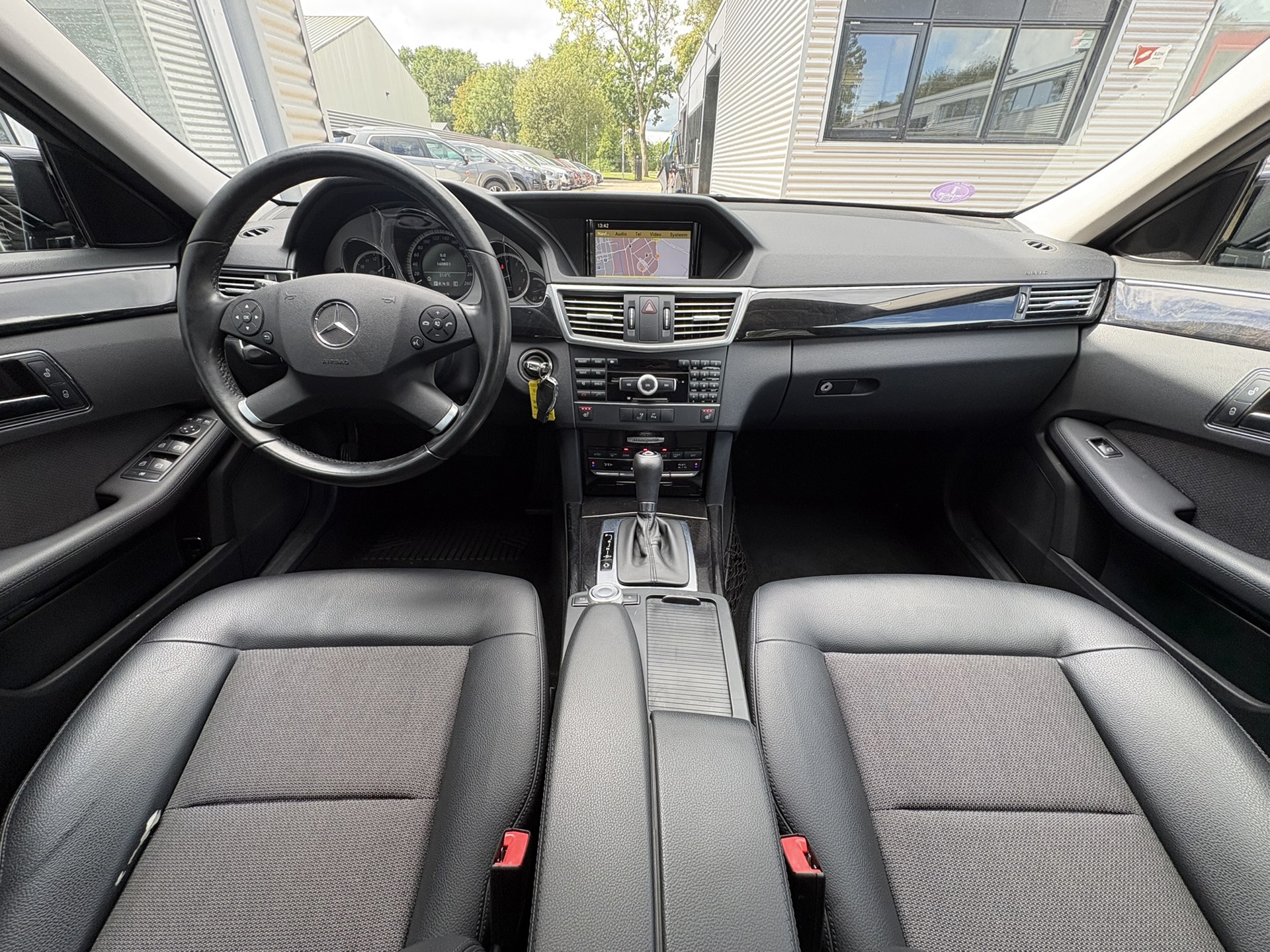Foto van Mercedes-Benz E 200 Cgi