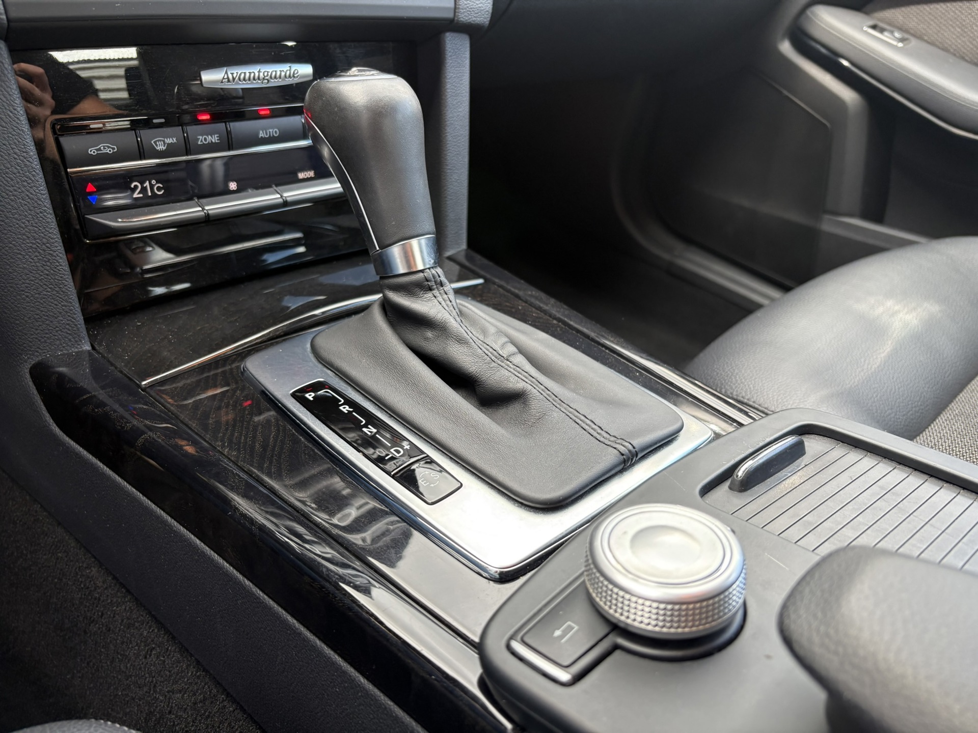 Foto van Mercedes-Benz E 200 Cgi