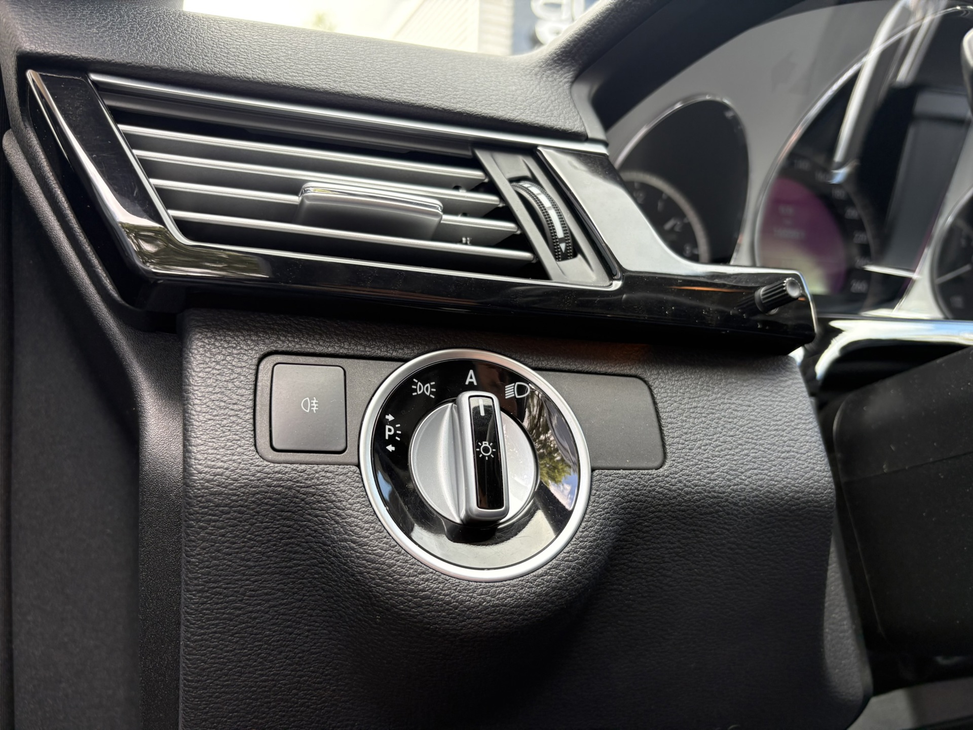 Foto van Mercedes-Benz E 200 Cgi
