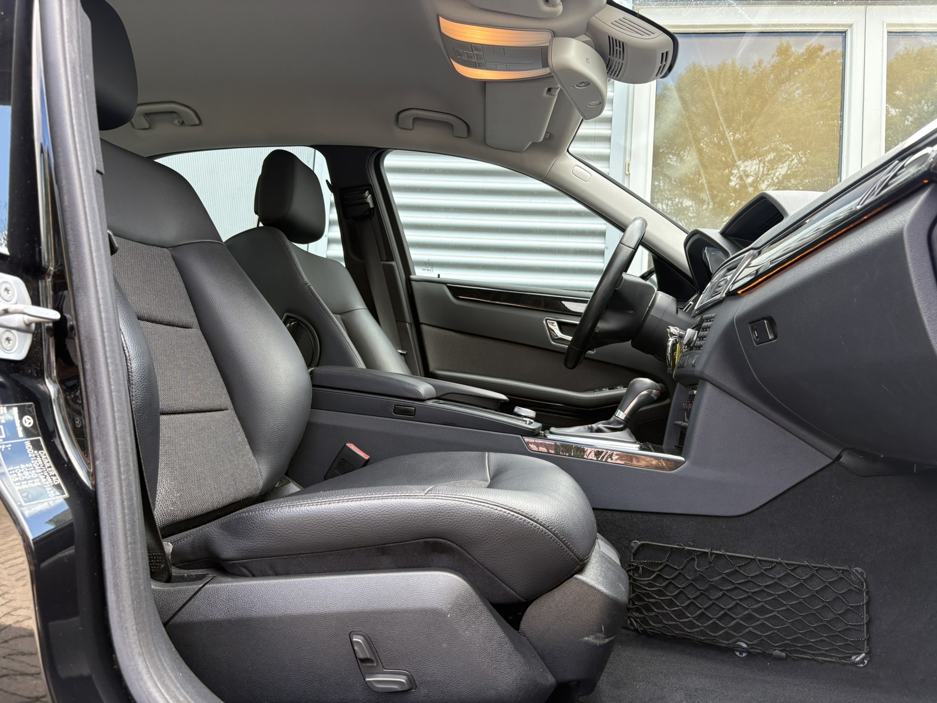 Foto van Mercedes-Benz E 200 Cgi