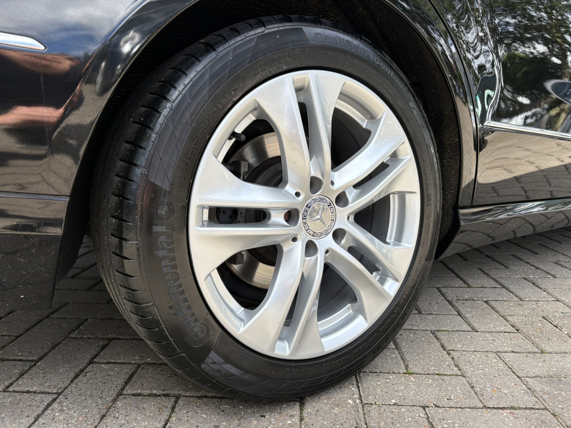 Foto van Mercedes-Benz E 200 Cgi