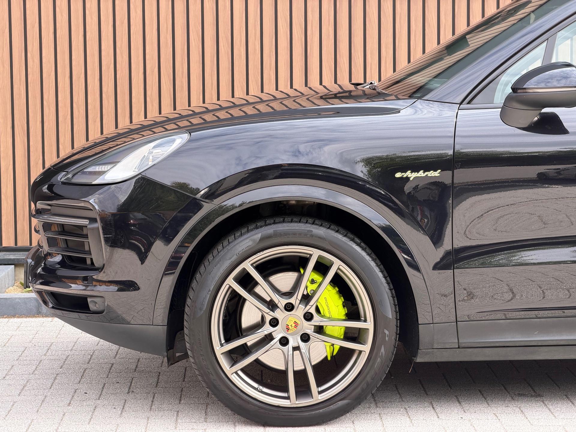 Foto van Porsche Cayenne E-hybrid