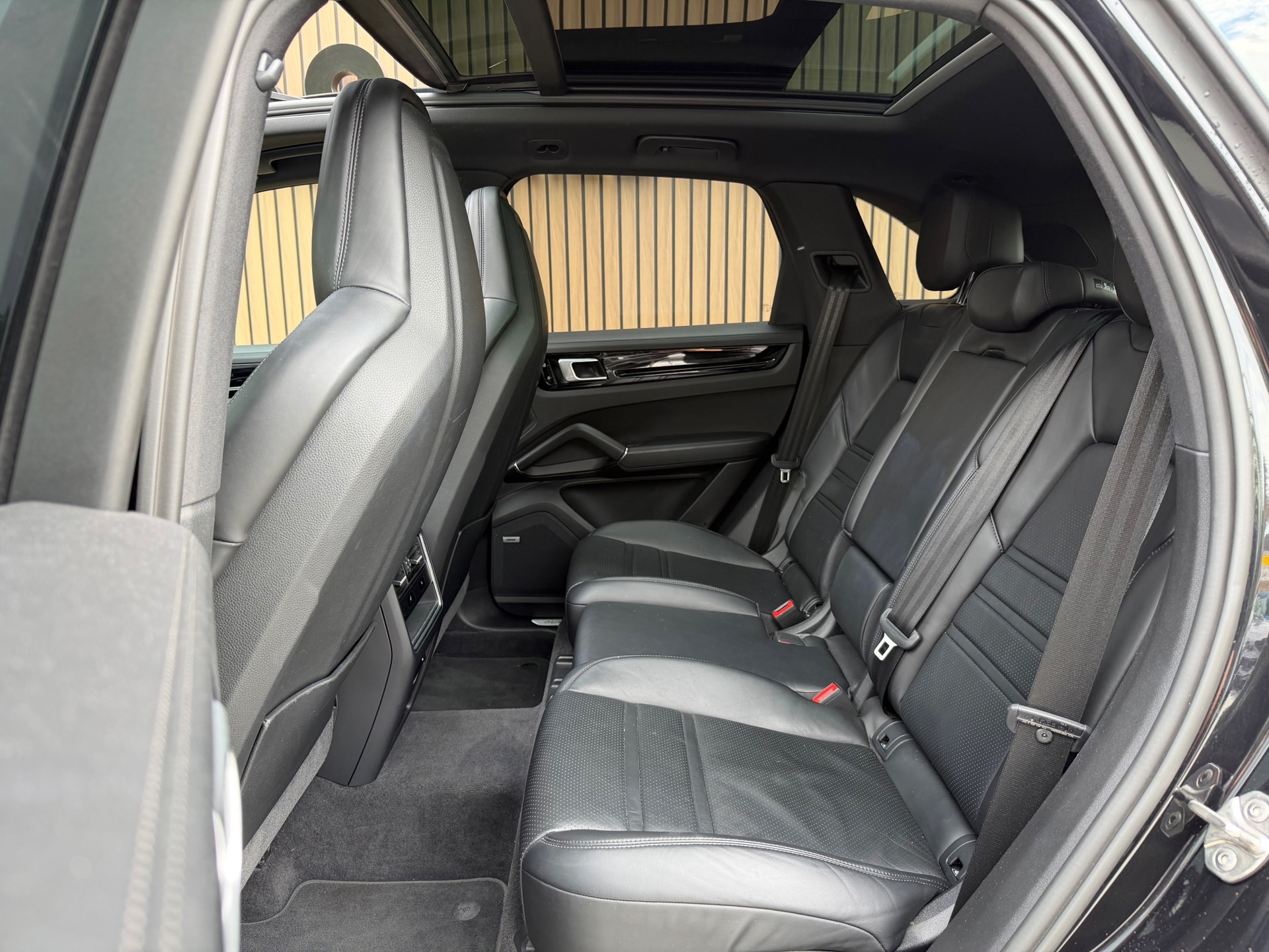 Foto van Porsche Cayenne E-hybrid