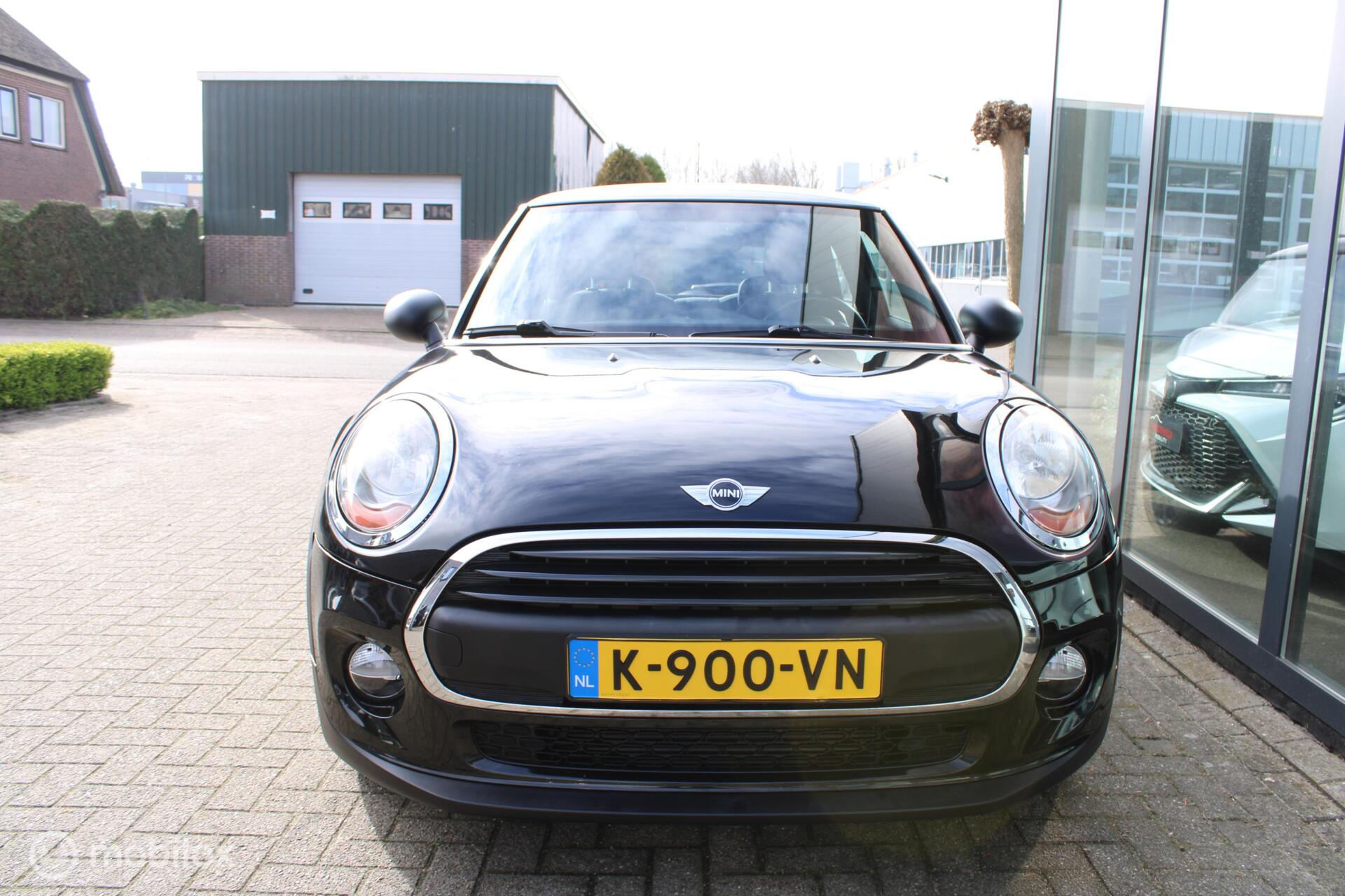 Foto van Mini One
