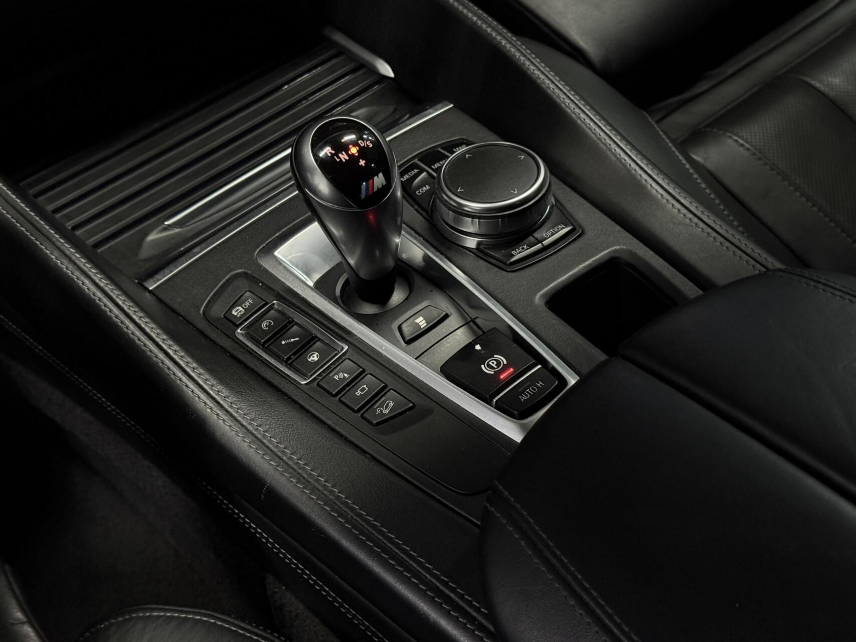 Foto van BMW X6 M