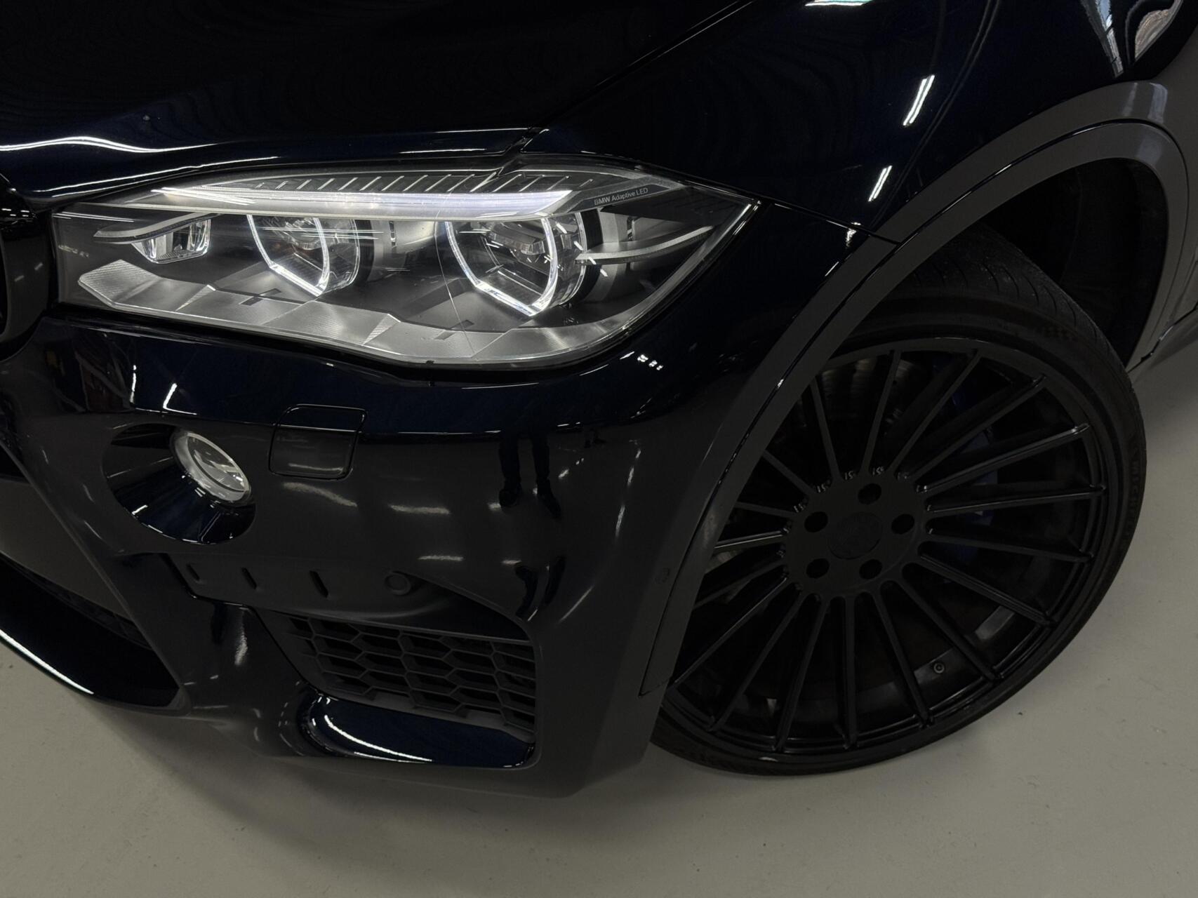 Foto van BMW X6 M