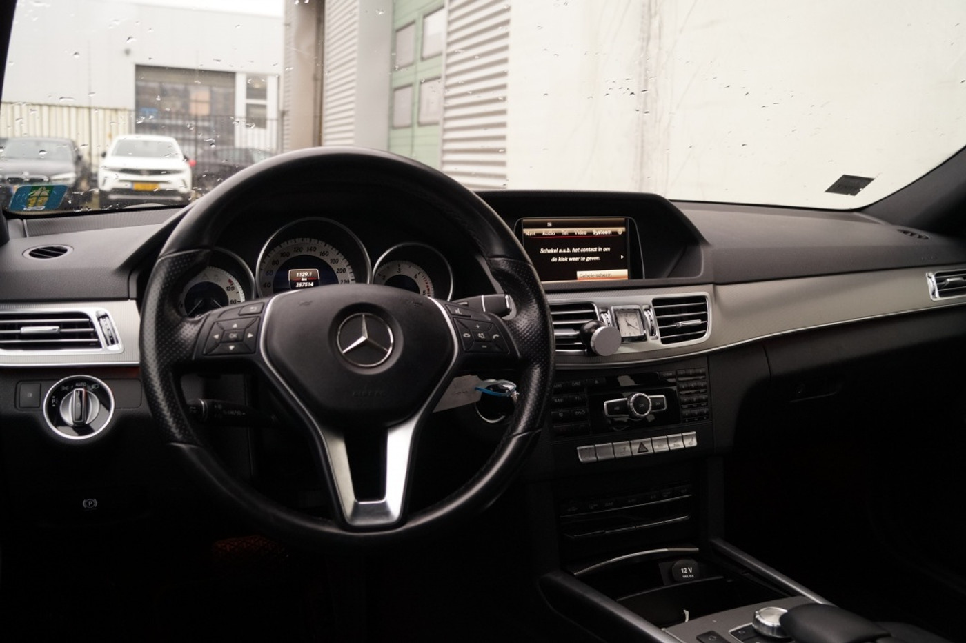 Foto van Mercedes-Benz E 200 Bluetec