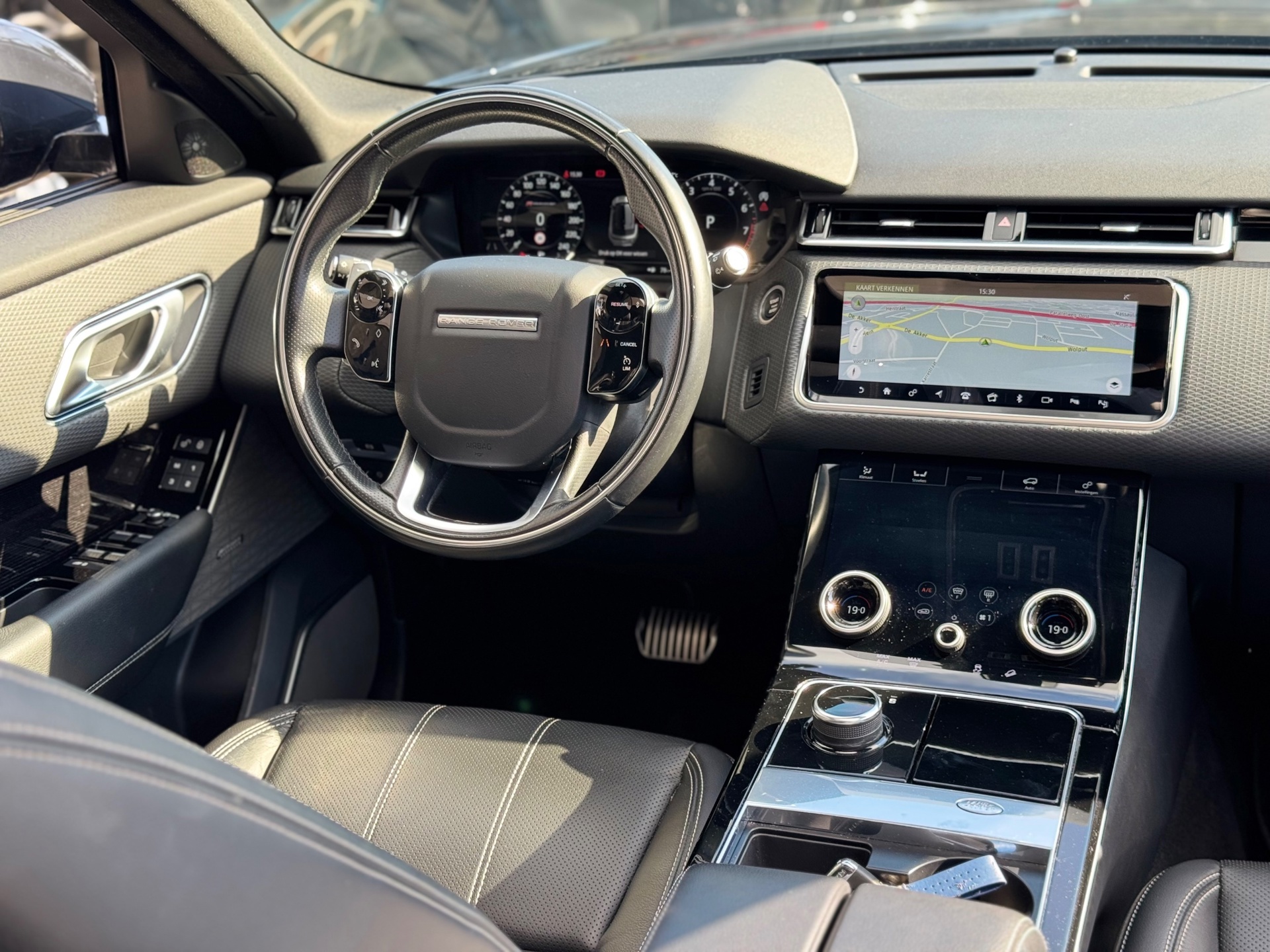 Foto van Land Rover Range Rover Velar