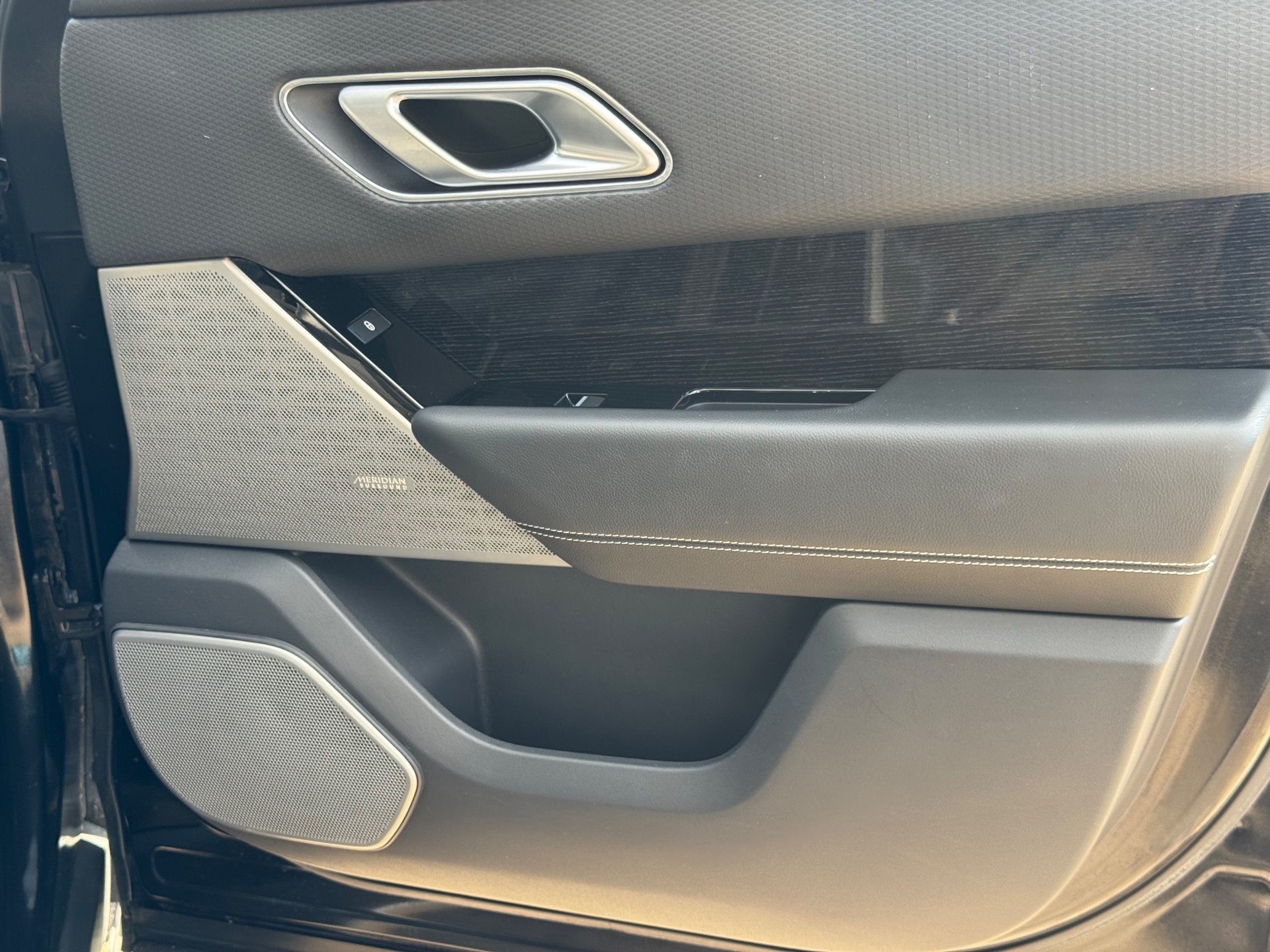 Foto van Land Rover Range Rover Velar