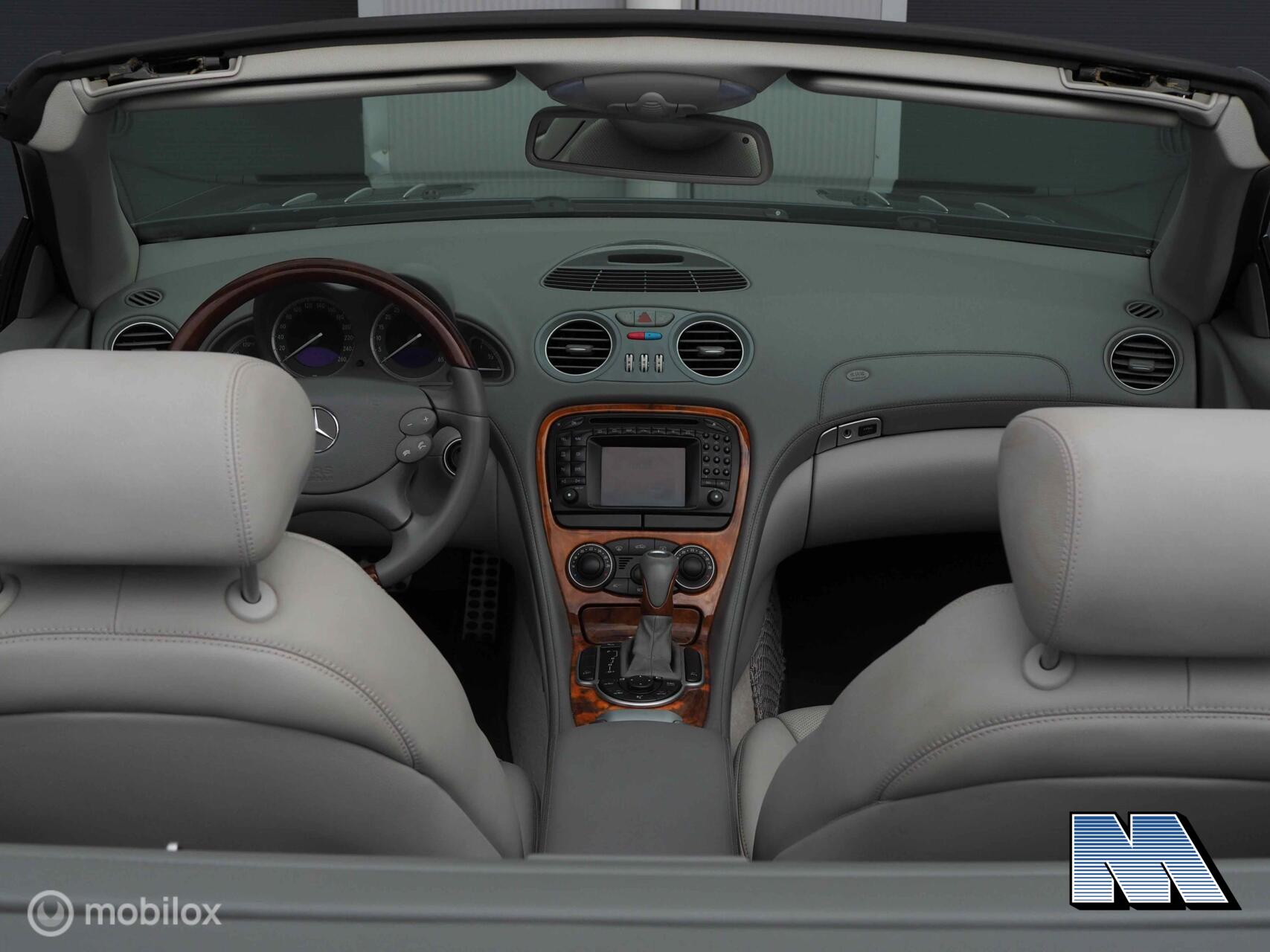 Foto van Mercedes-Benz SL 500