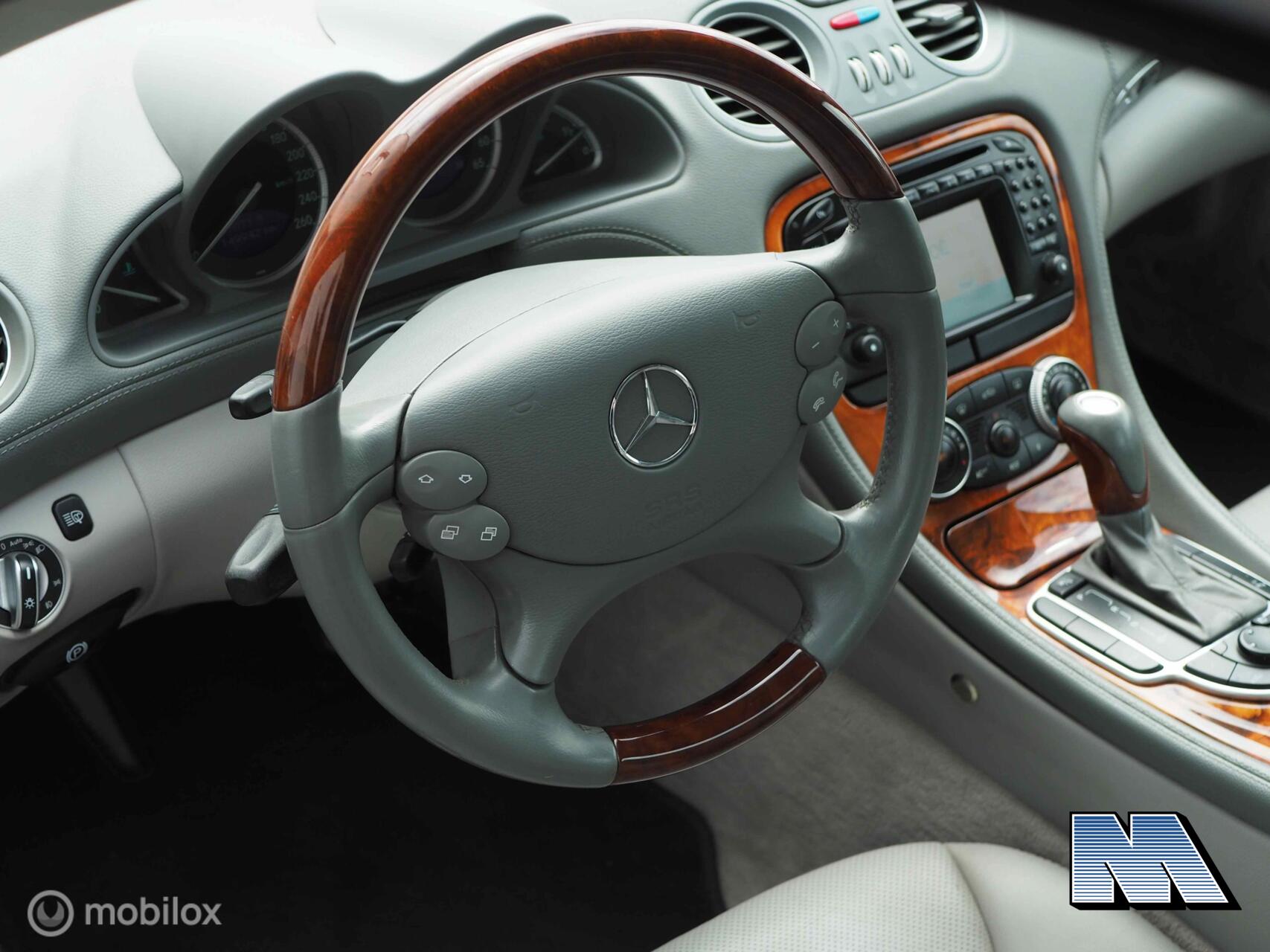 Foto van Mercedes-Benz SL 500