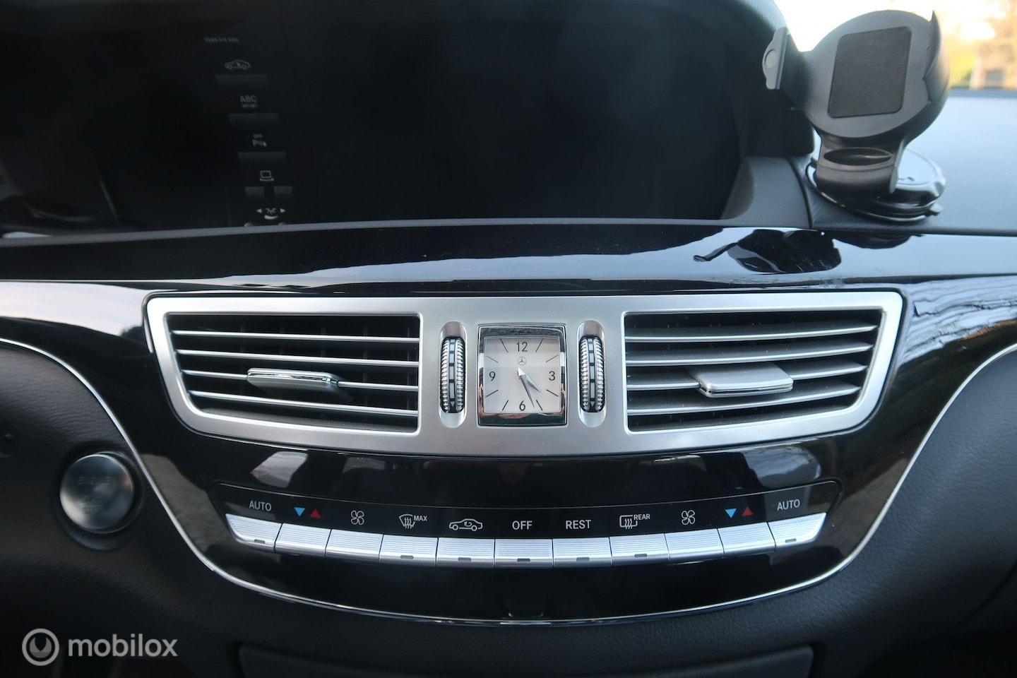 Foto van Mercedes-Benz S 500