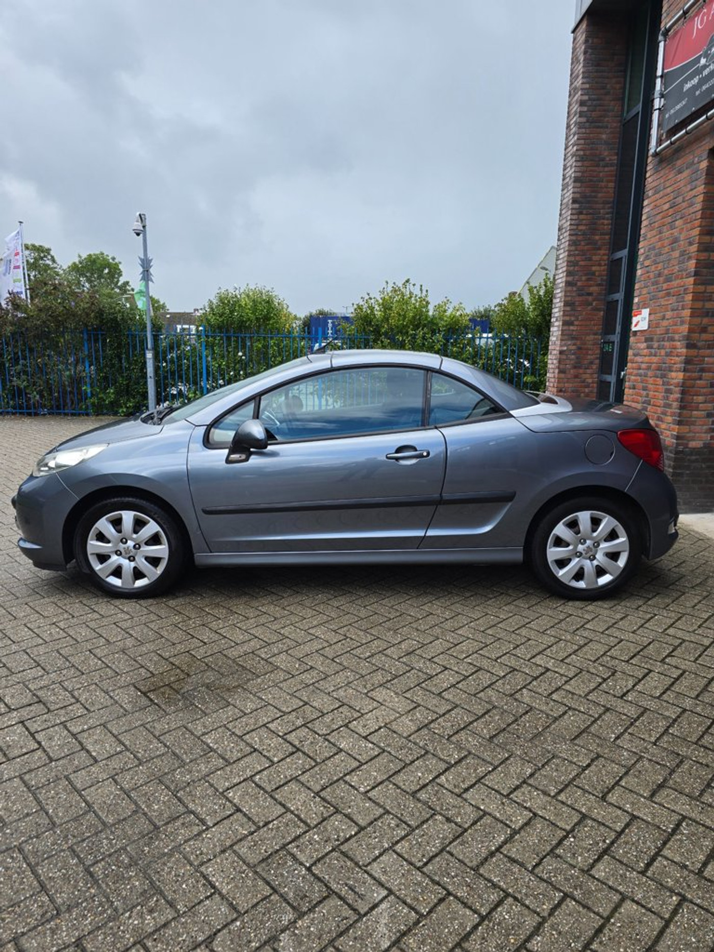 Foto van Peugeot 207 CC