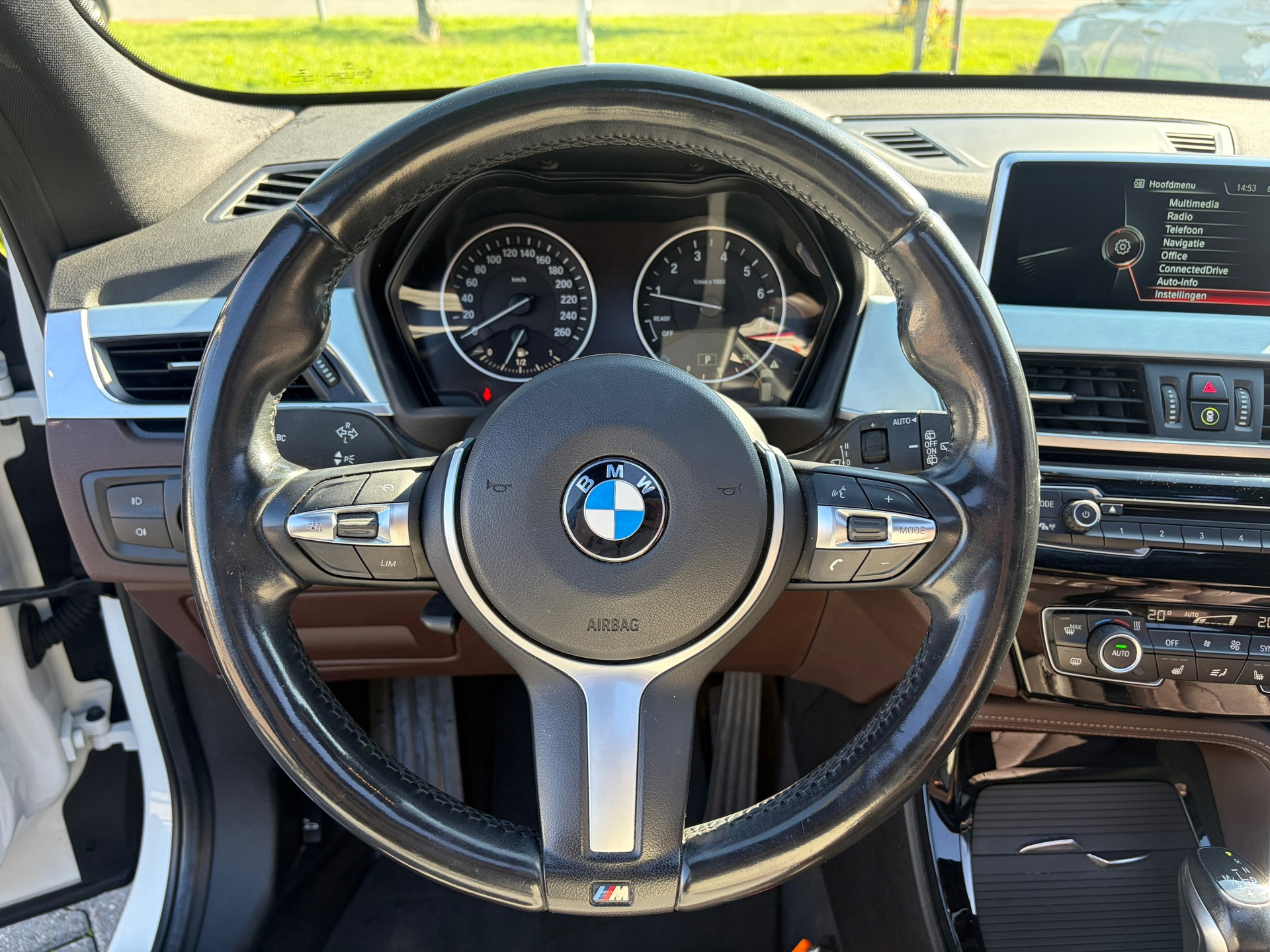 Foto van BMW X1 Sdrive20i
