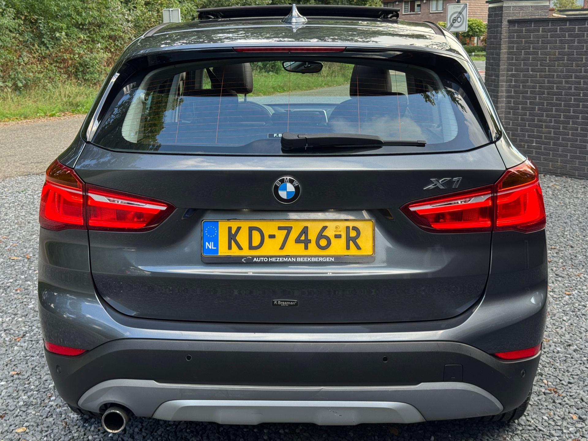 Foto van BMW X1 Sdrive18i