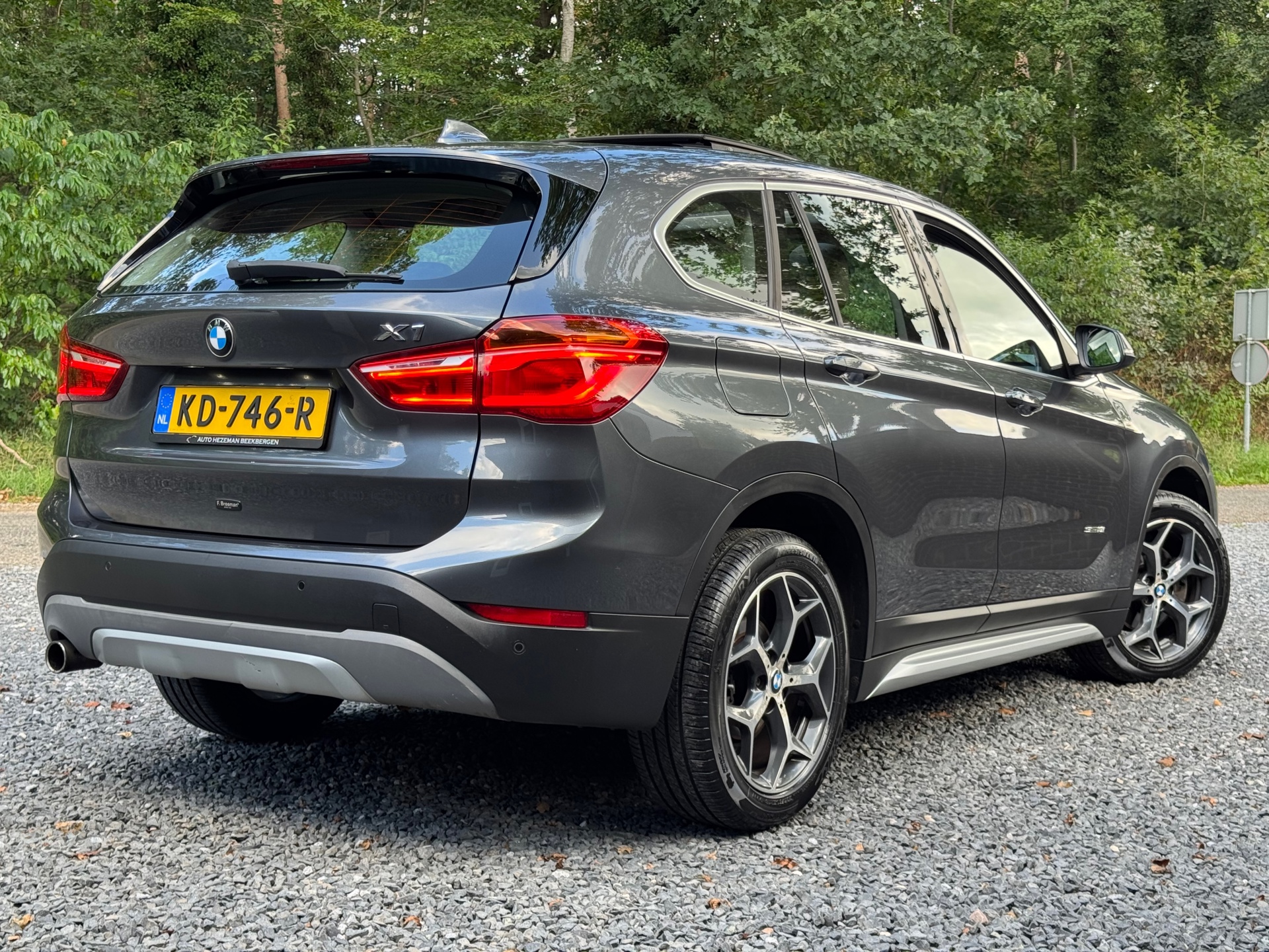 Foto van BMW X1 Sdrive18i
