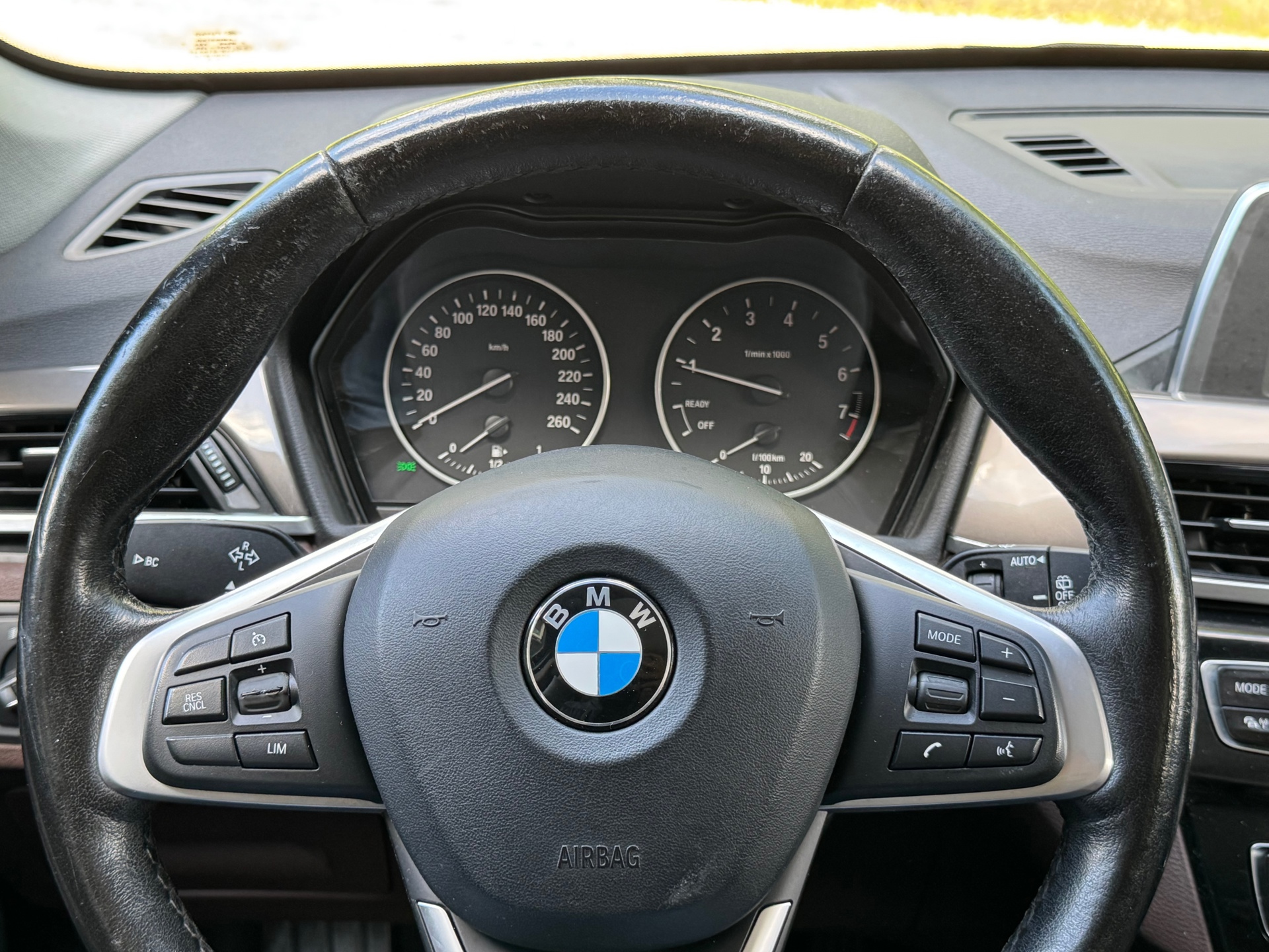 Foto van BMW X1 Sdrive18i