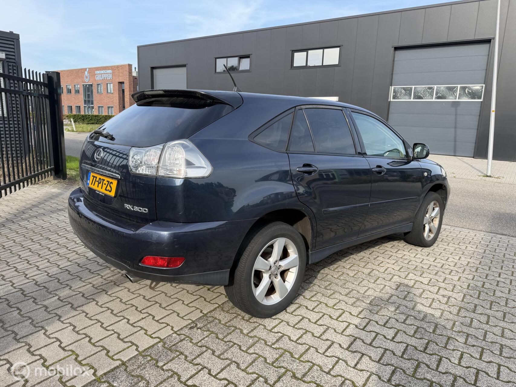 Foto van Lexus Lexus Rx300