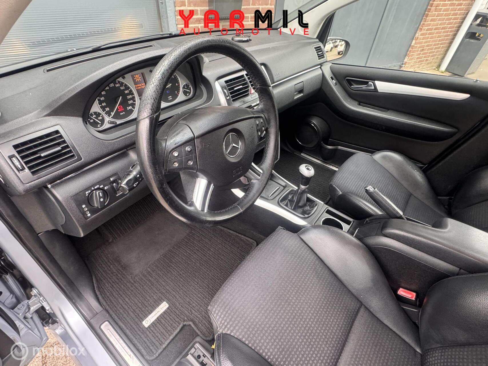 Foto van Mercedes-Benz B 170