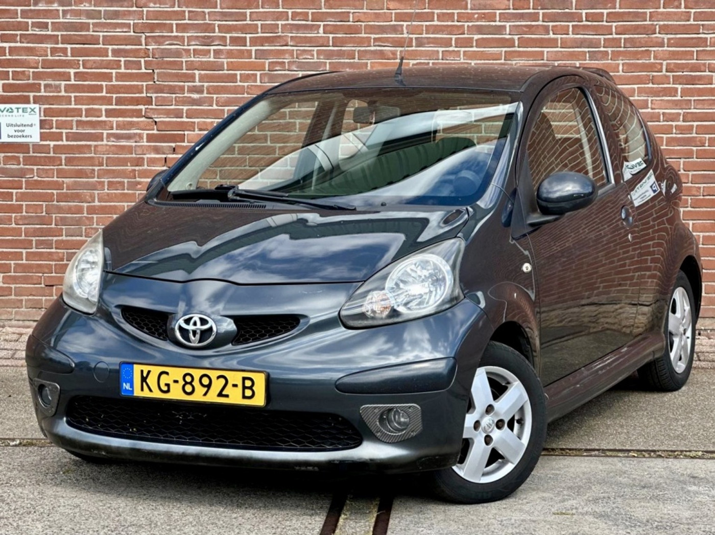 Toyota Toyota Aygo 1.0-12V |Airco |Nieuwe APK |Stuurbkr 2005 - voorkant