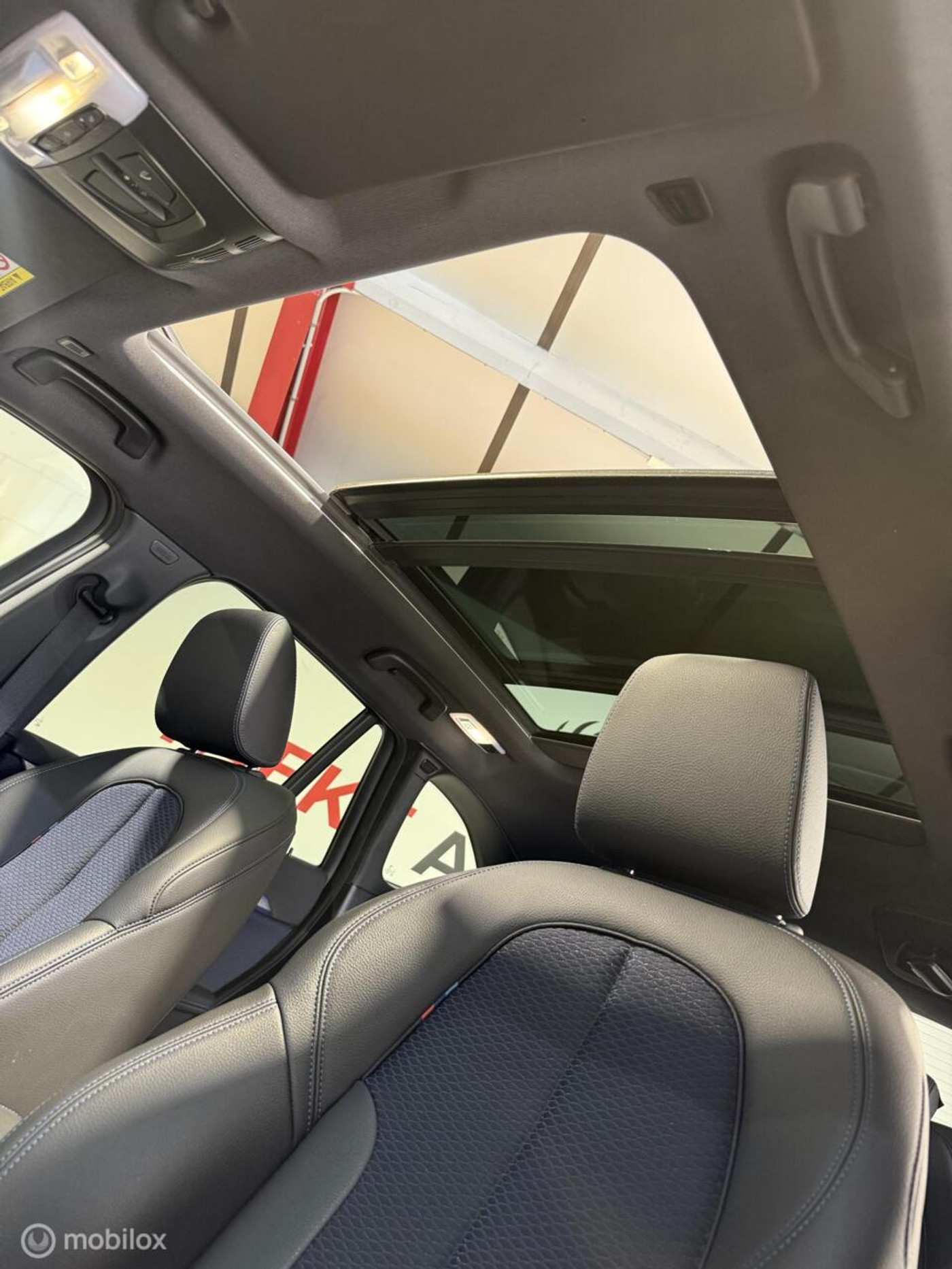 Foto van BMW X1 Sdrive18i