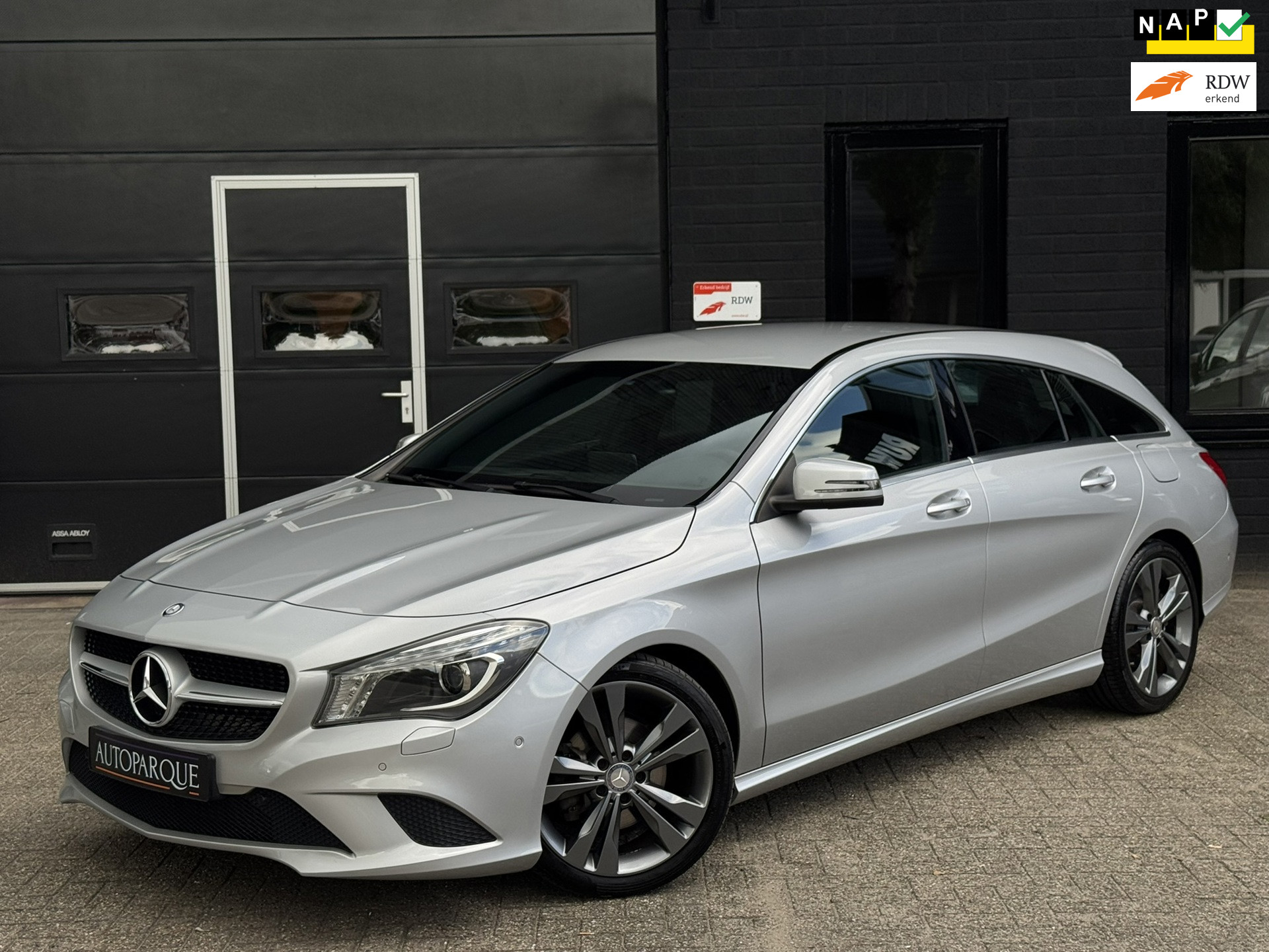 Mercedes-Benz Cla 180 180 Lease Edition Ambition - Origineel NL - Compleet onderhoud 2016 - voorkant