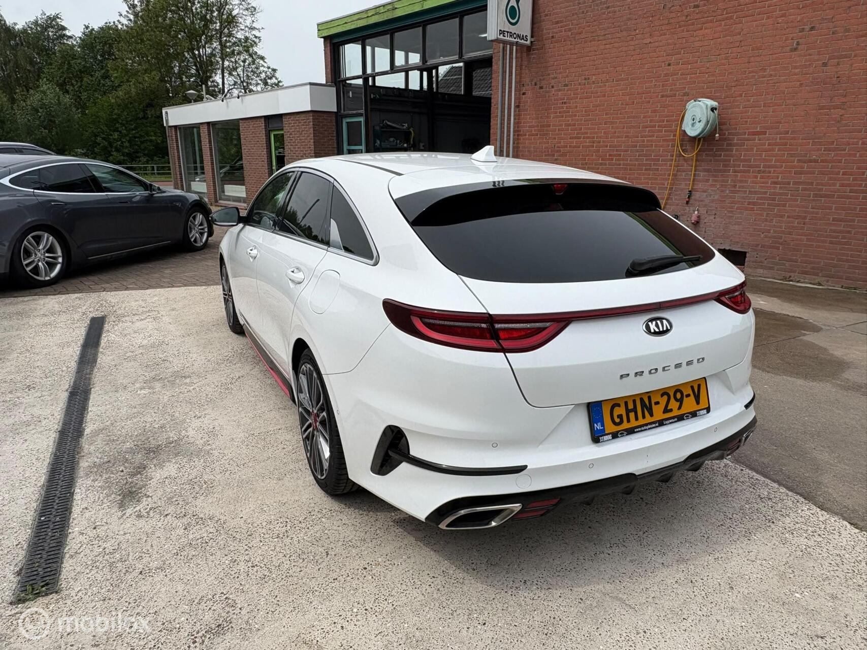 Foto van Kia Proceed