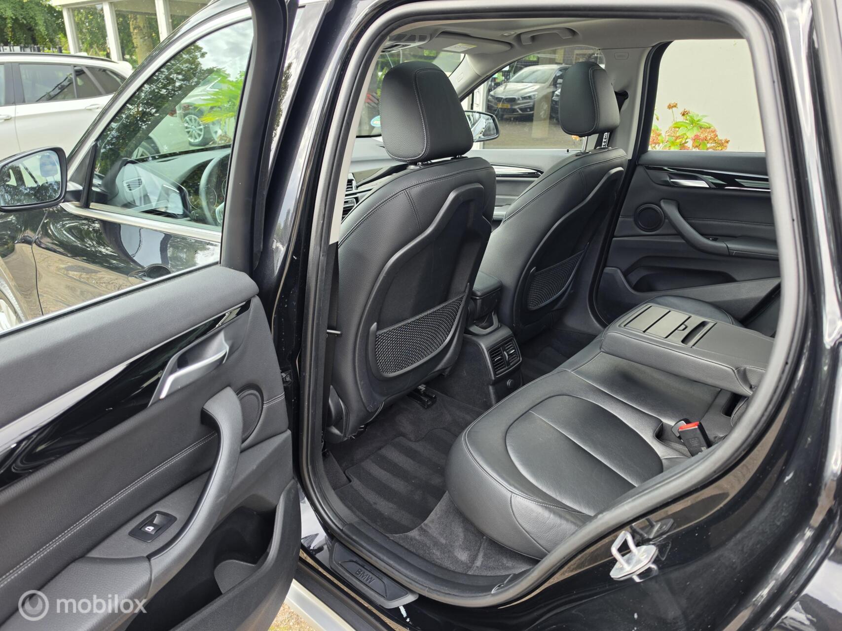 Foto van BMW X1 Sdrive18i