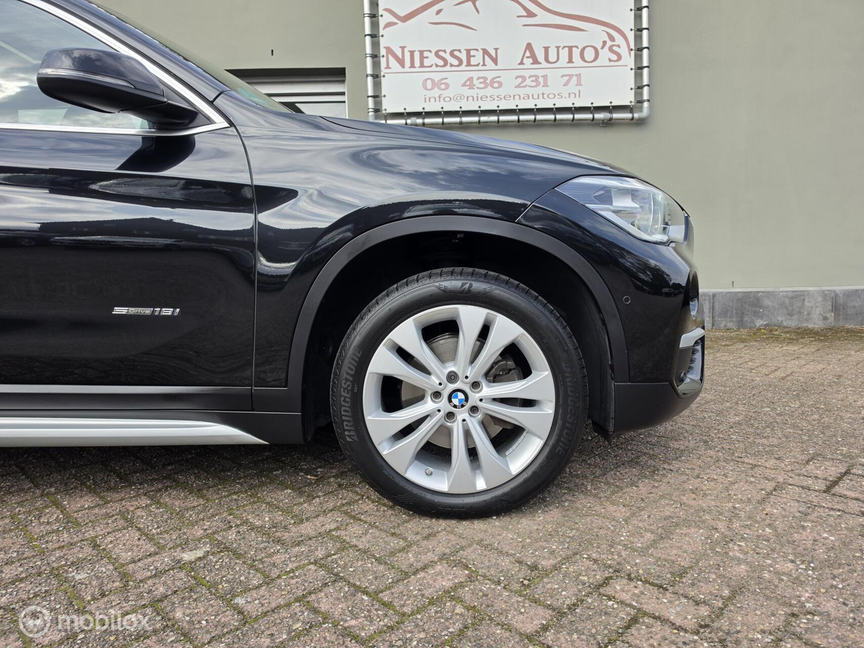 Foto van BMW X1 Sdrive18i
