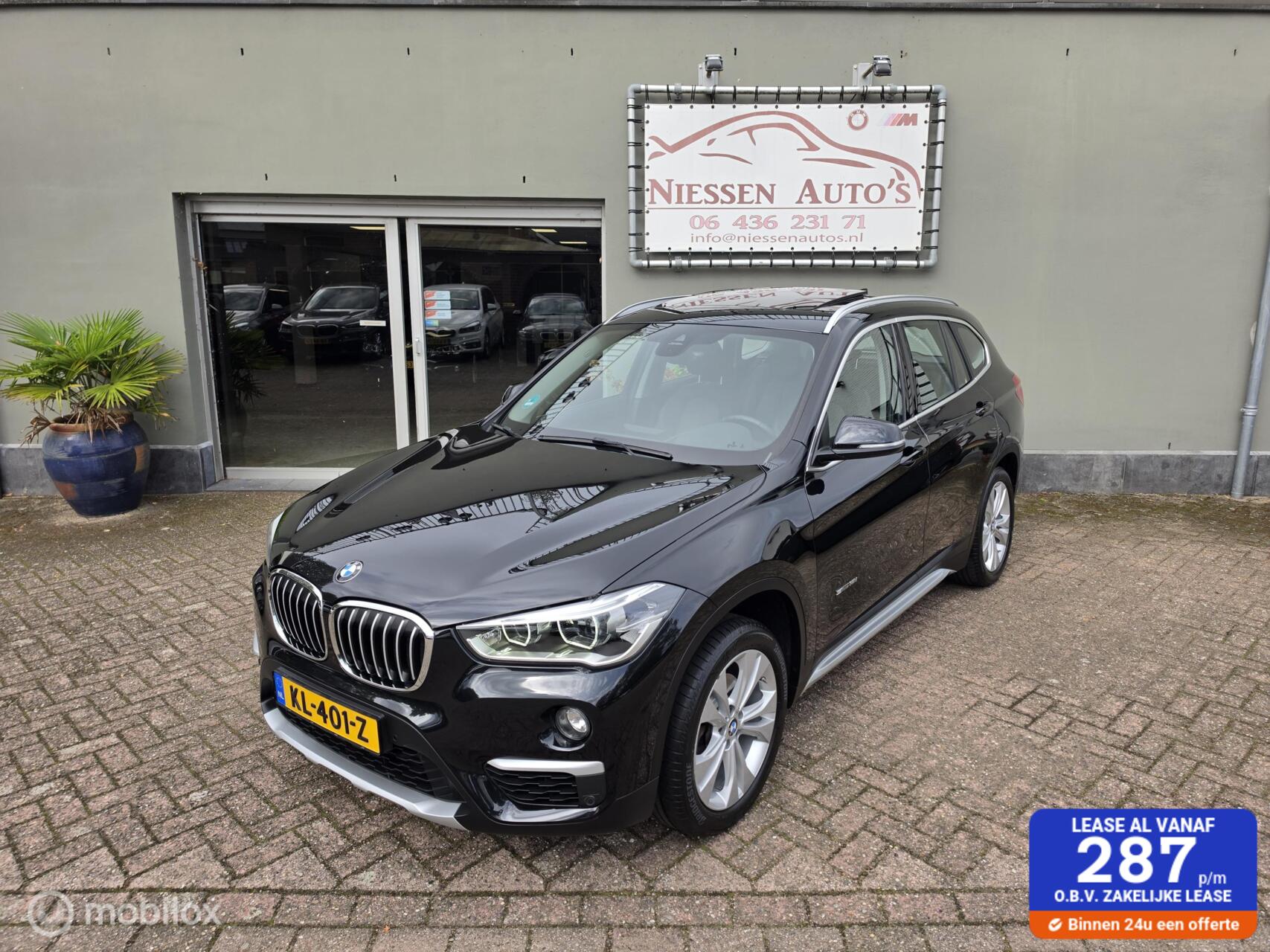 BMW X1 Sdrive18i sDrive18i High Executive Pano/LederHUD/1ste eigenaar 2016 - voorkant