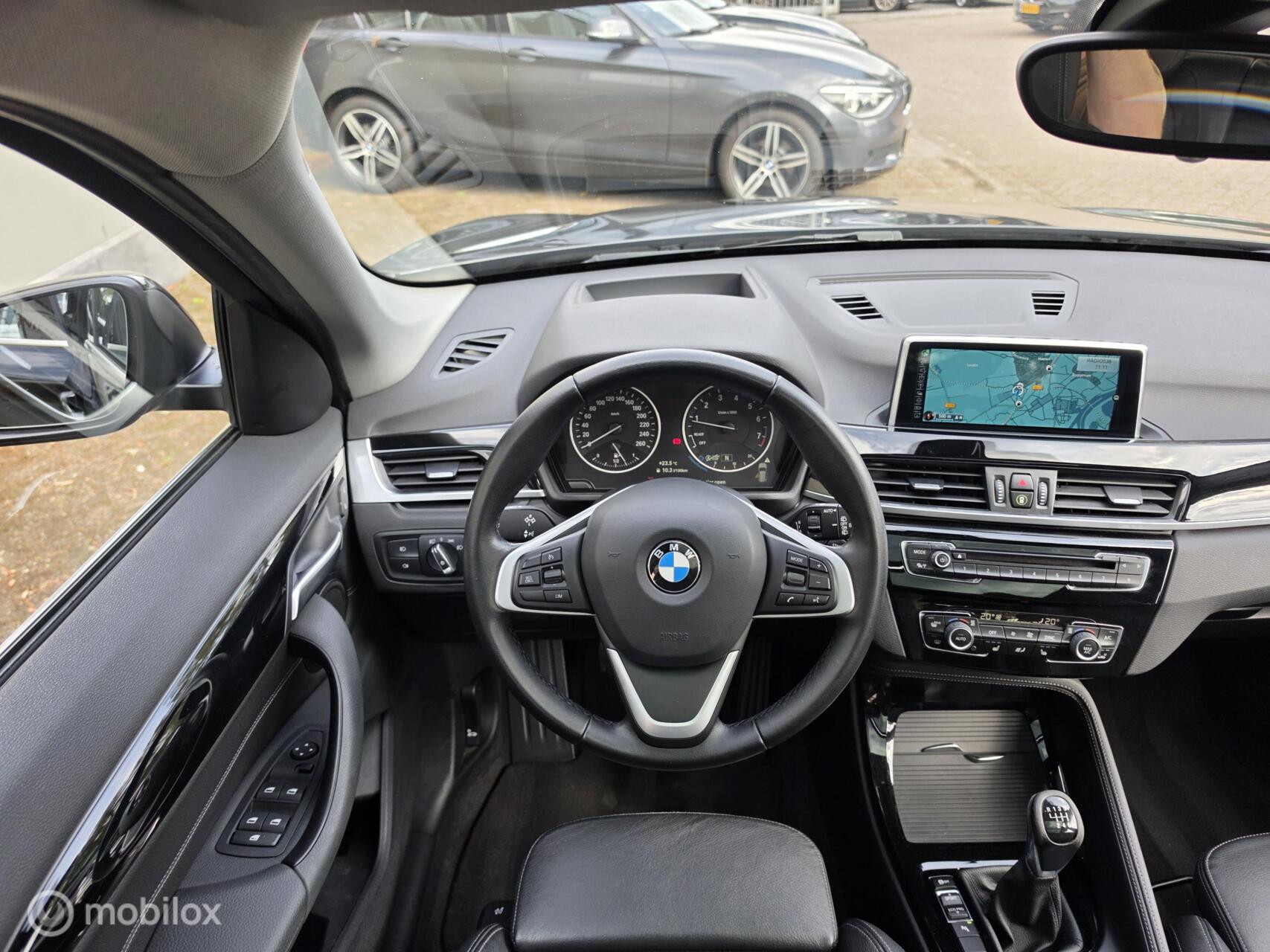 Foto van BMW X1 Sdrive18i