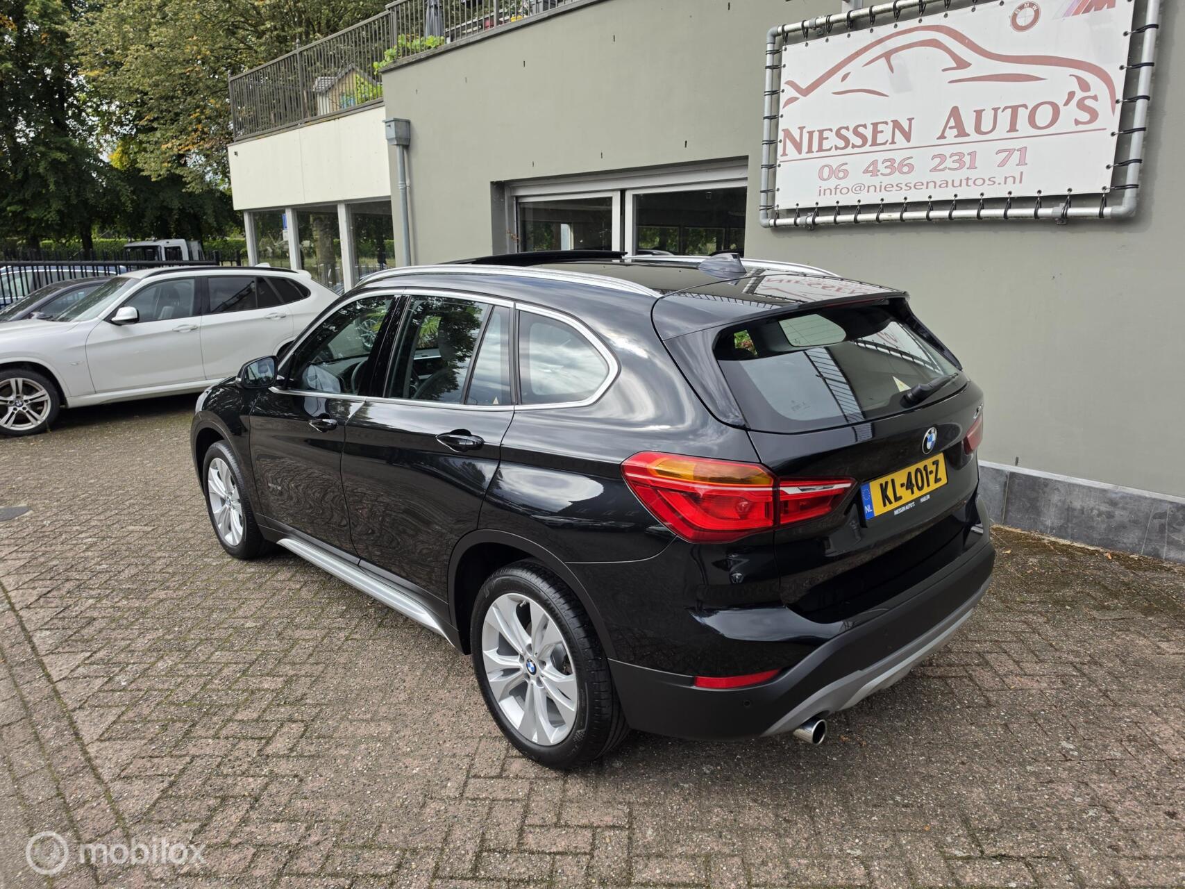 Foto van BMW X1 Sdrive18i